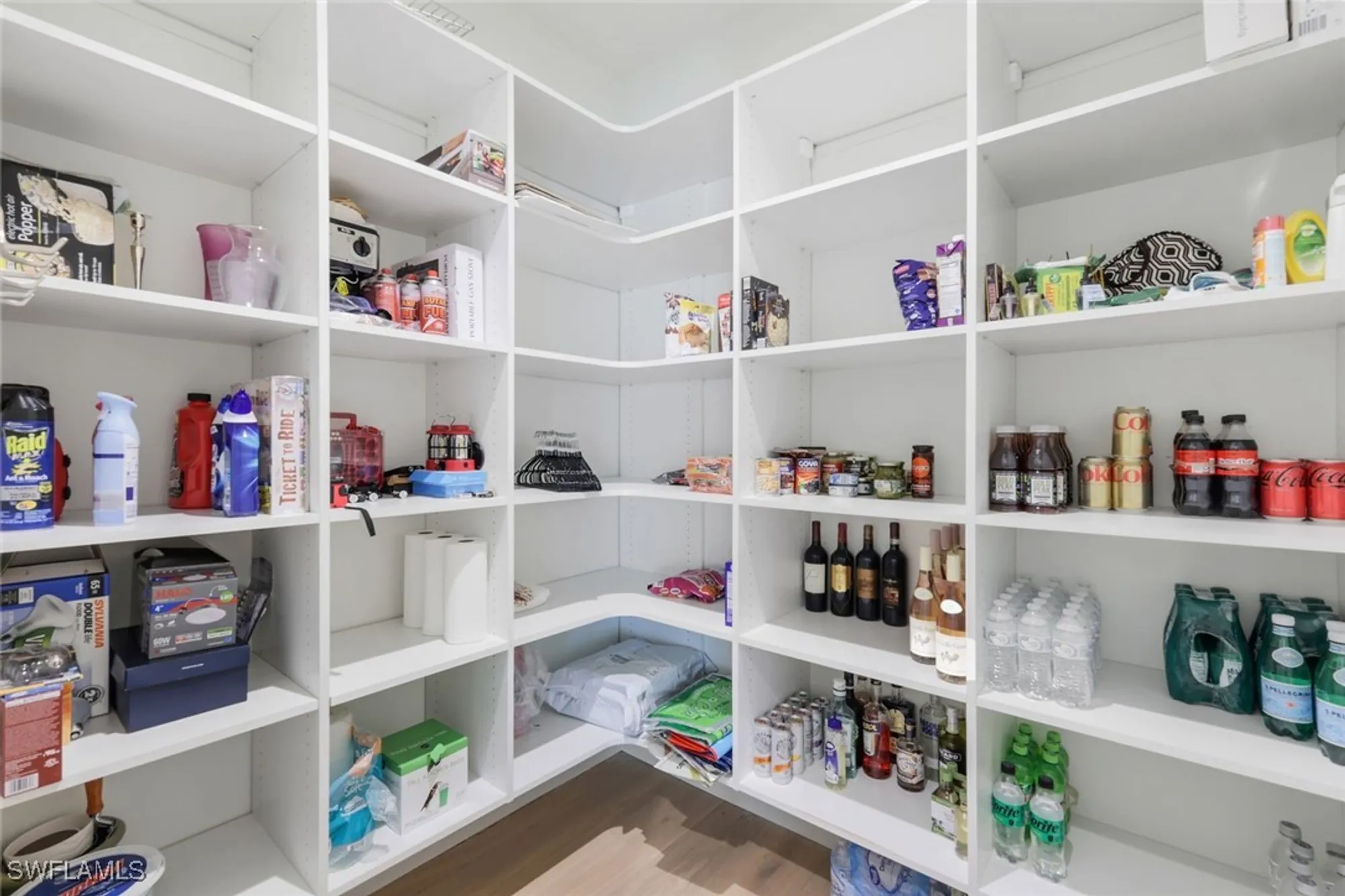 Property Slideshow image 47 of 49 | 875 wedge dr, Naples, FL, 34103