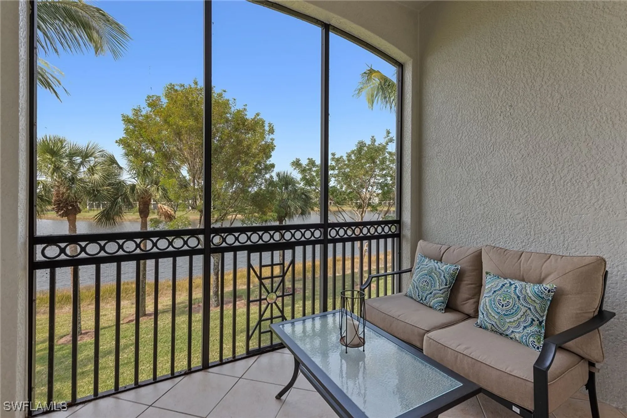 Property Slideshow image 25 of 49 | 9267 museo cir 202, Naples, FL, 34114