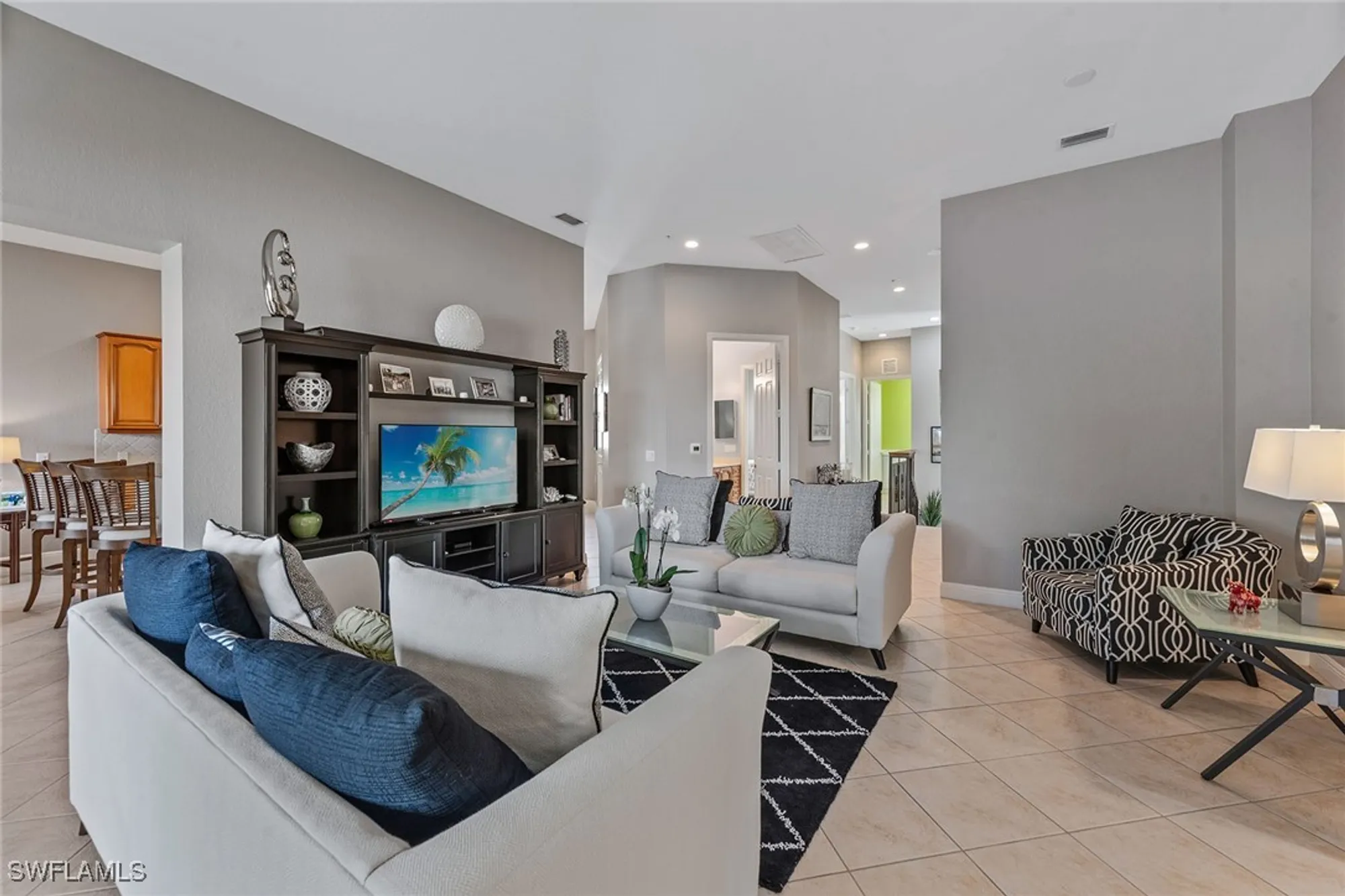 Property Slideshow image 7 of 49 | 9267 museo cir 202, Naples, FL, 34114