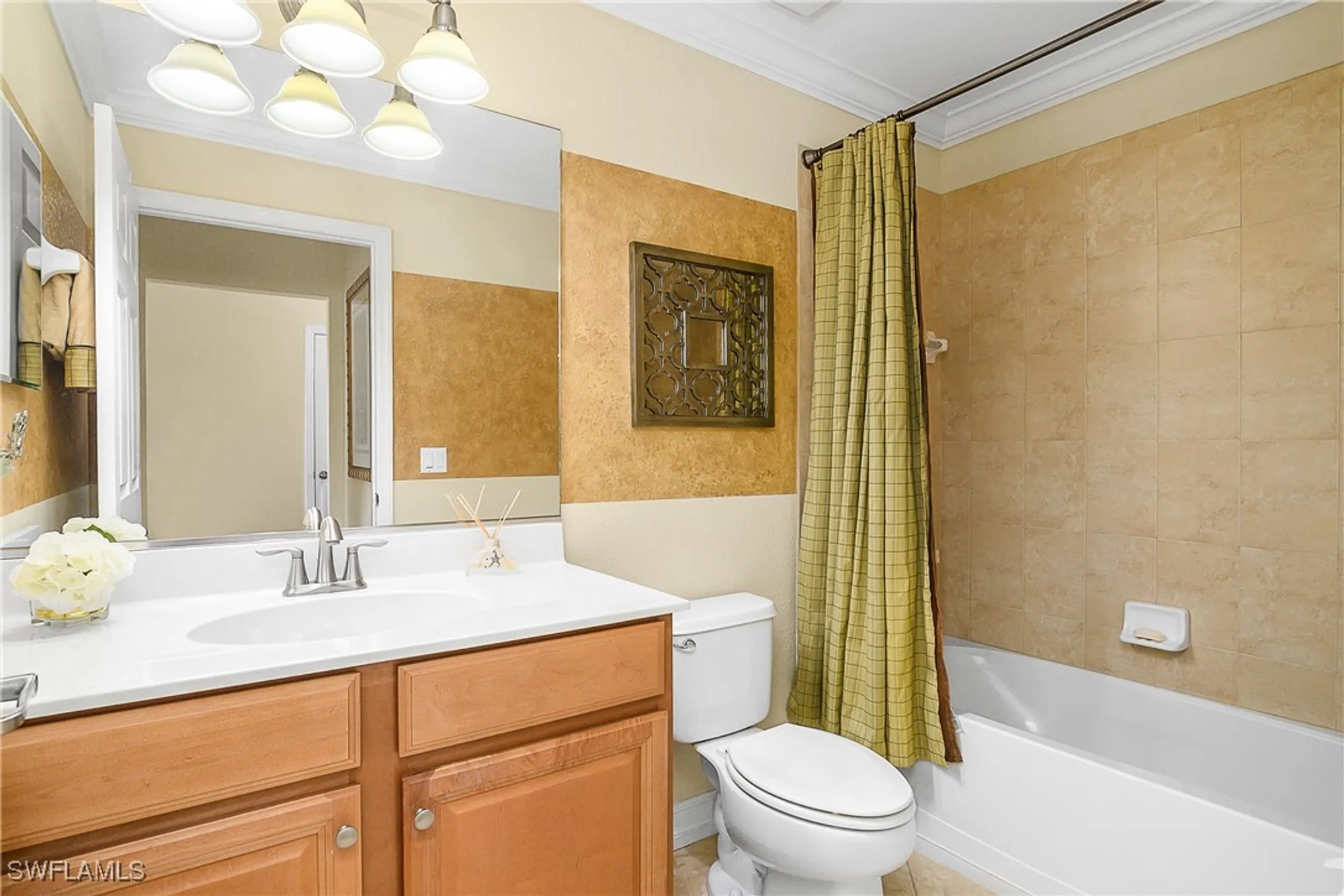 Property Slideshow image 20 of 38 | 10317 heritage bay blvd 1426, Naples, FL, 34120