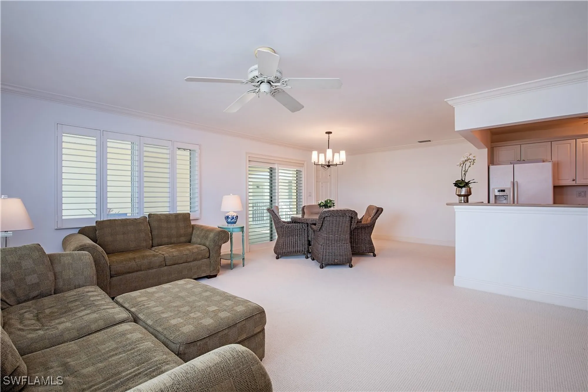 Property Slideshow image 7 of 16 | 1950 gulf shore blvd 309, Naples, FL, 34102