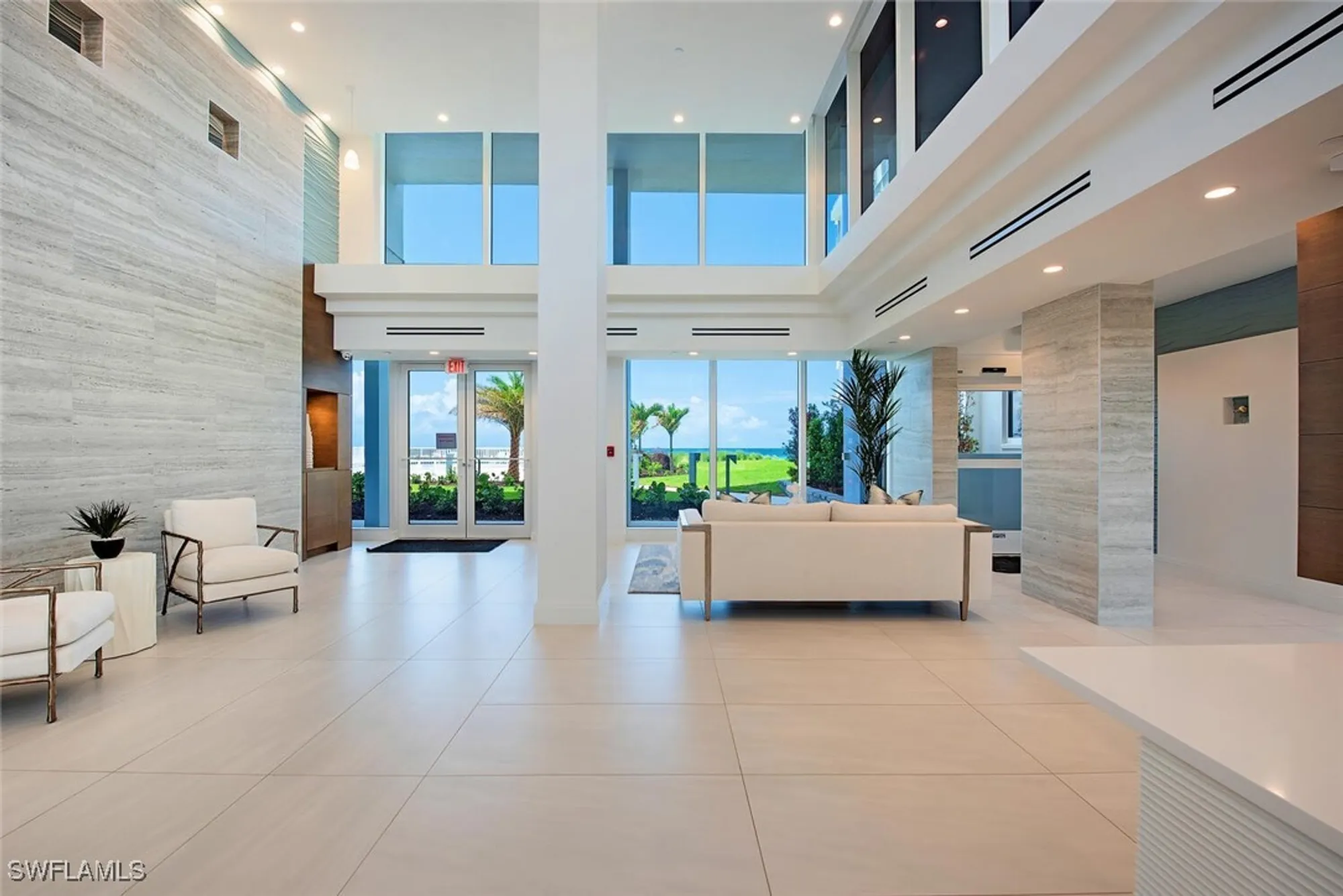 Property Slideshow image 12 of 15 | 3443 gulf shore blvd 409, Naples, FL, 34103