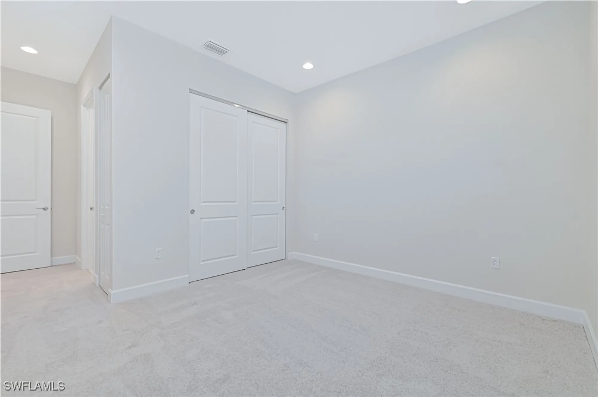 Property Slideshow image 27 of 50 | 14343 hogarth pl, Fort Myers, FL, 33905