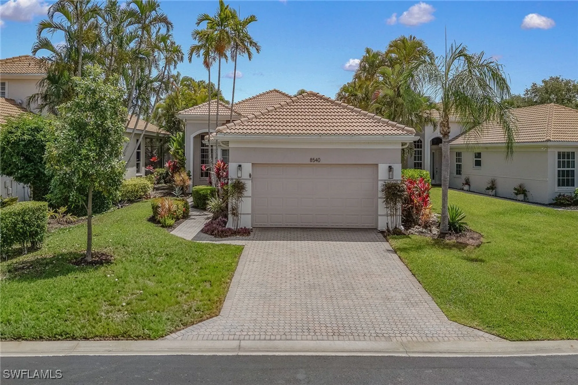 Property Slideshow image 3 of 50 | 8540 pepper tree way, Naples, FL, 34114