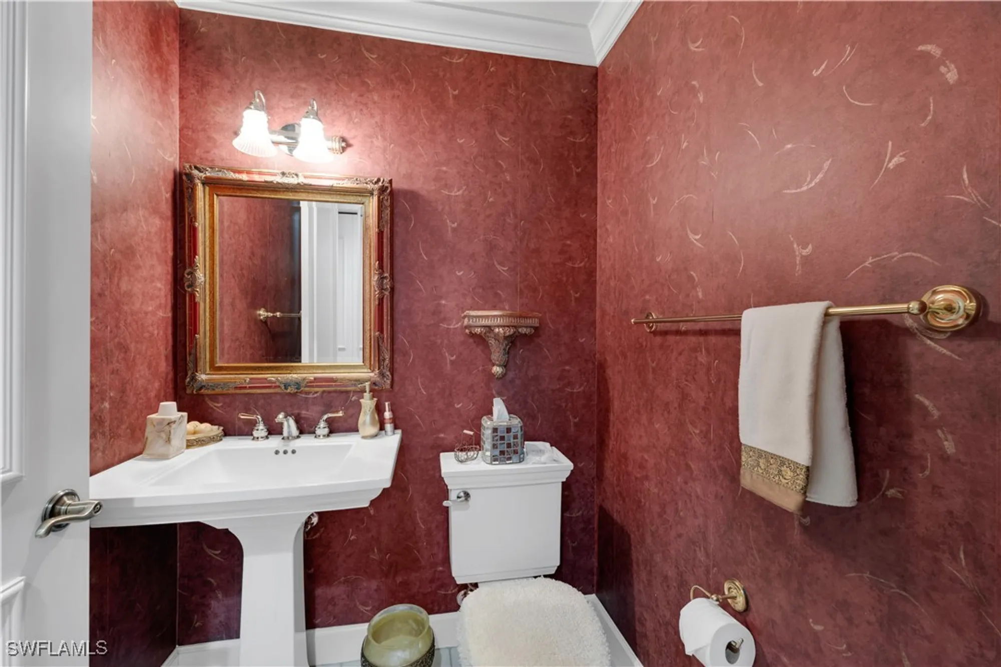 Property Slideshow image 17 of 24 | 11640 court of palms 103, Fort Myers, FL, 33908