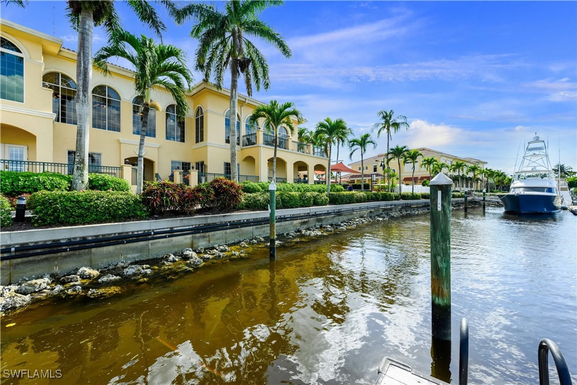 Property Slideshow image 22 of 24 | 11640 court of palms 103, Fort Myers, FL, 33908