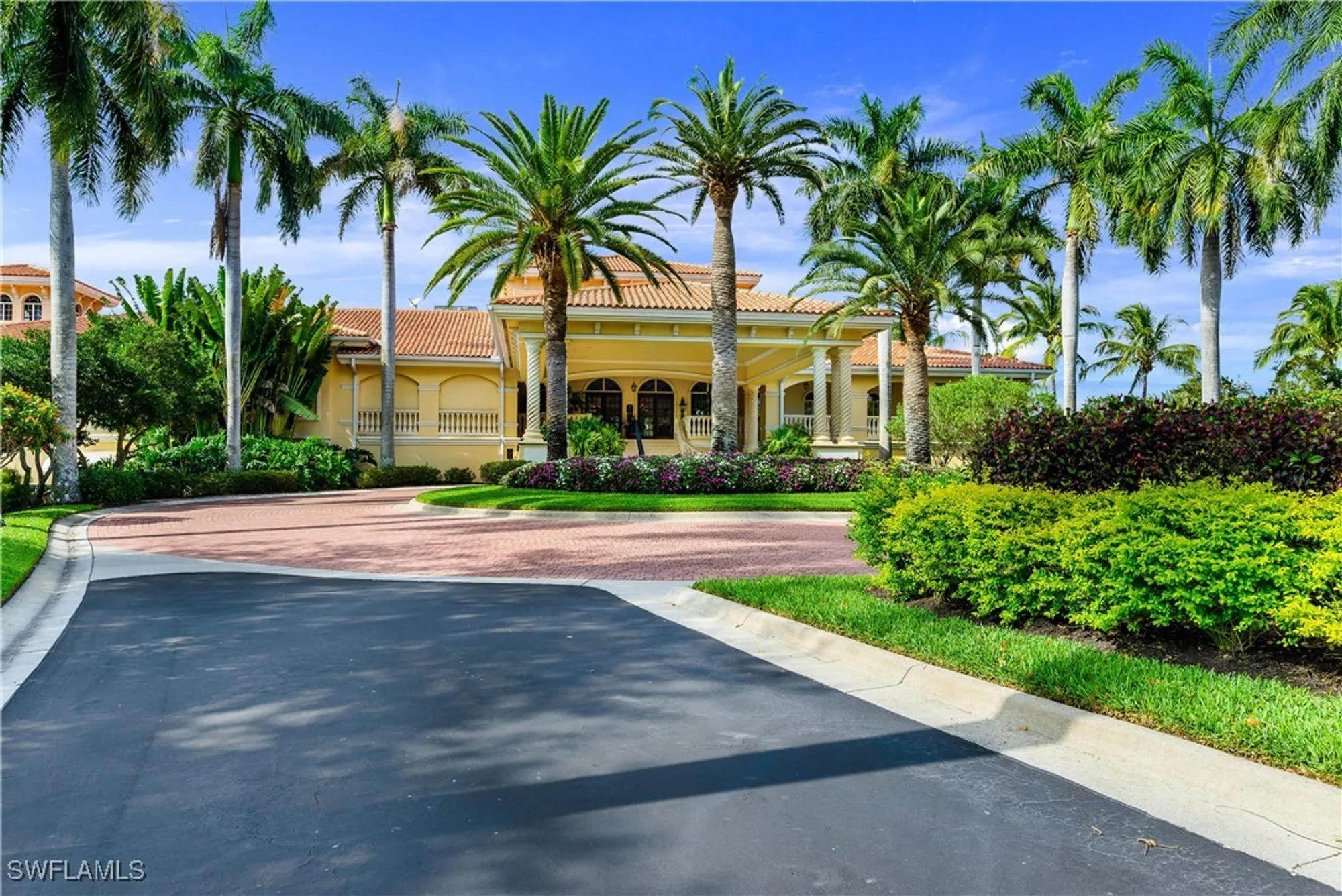 Property Slideshow image 23 of 24 | 11640 court of palms 103, Fort Myers, FL, 33908