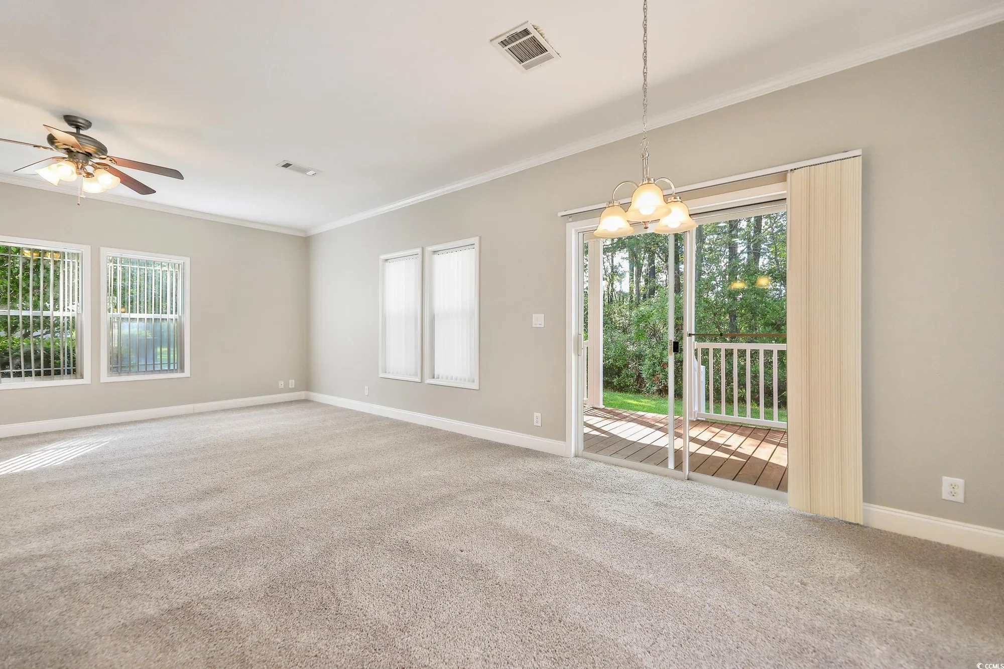 Property Slideshow image 11 of 22 | 628 lake estates ct, Conway, SC, 29526