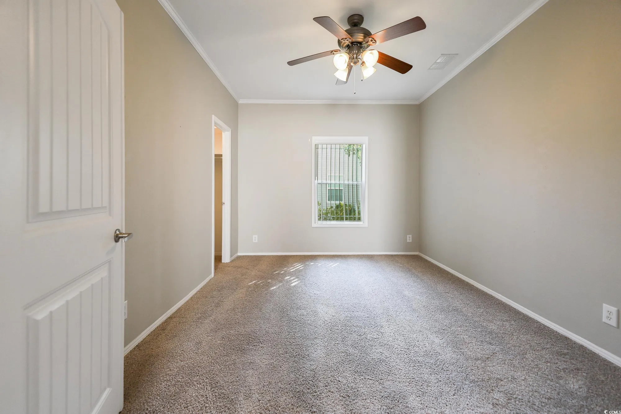 Property Slideshow image 13 of 22 | 628 lake estates ct, Conway, SC, 29526