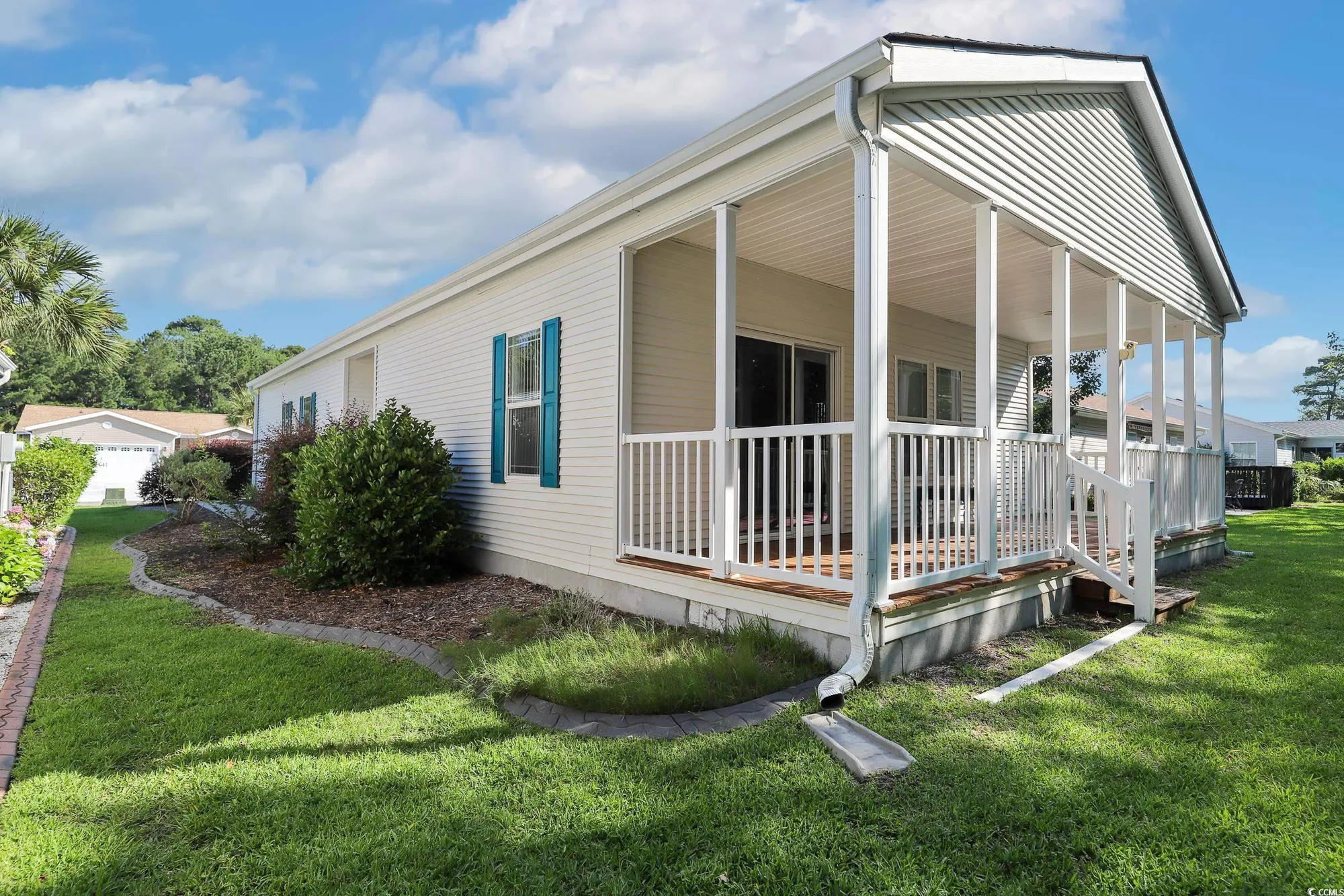 Property Slideshow image 3 of 22 | 628 lake estates ct, Conway, SC, 29526