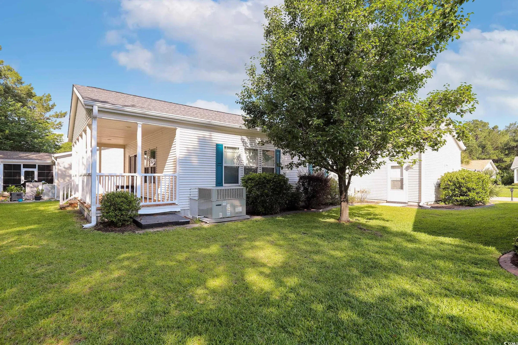 Property Slideshow image 5 of 22 | 628 lake estates ct, Conway, SC, 29526