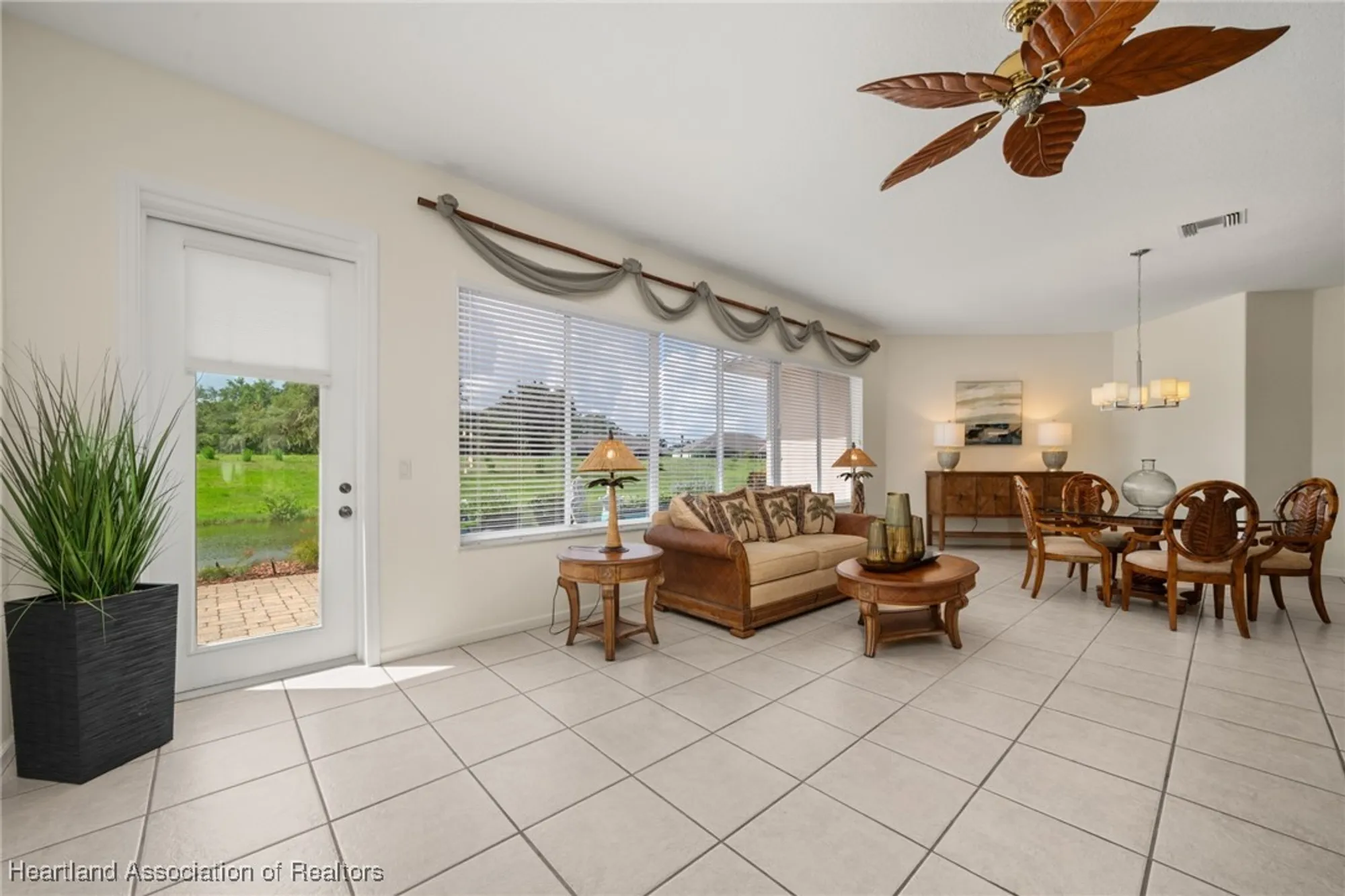 Property Slideshow image 14 of 50 | 4032 carter creek dr, Avon Park, FL, 33825