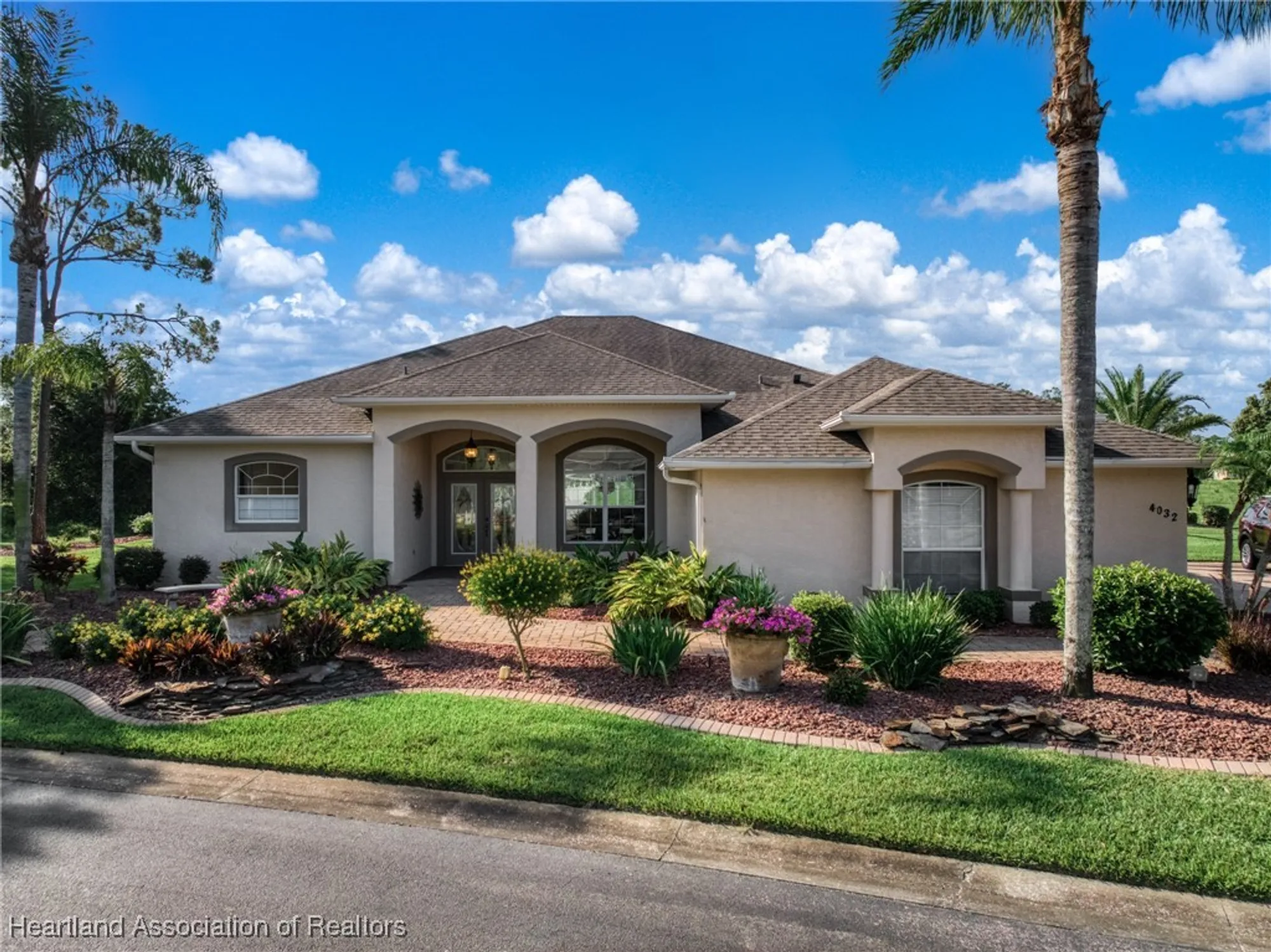 Property Slideshow image 1 of 50 | 4032 carter creek dr, Avon Park, FL, 33825