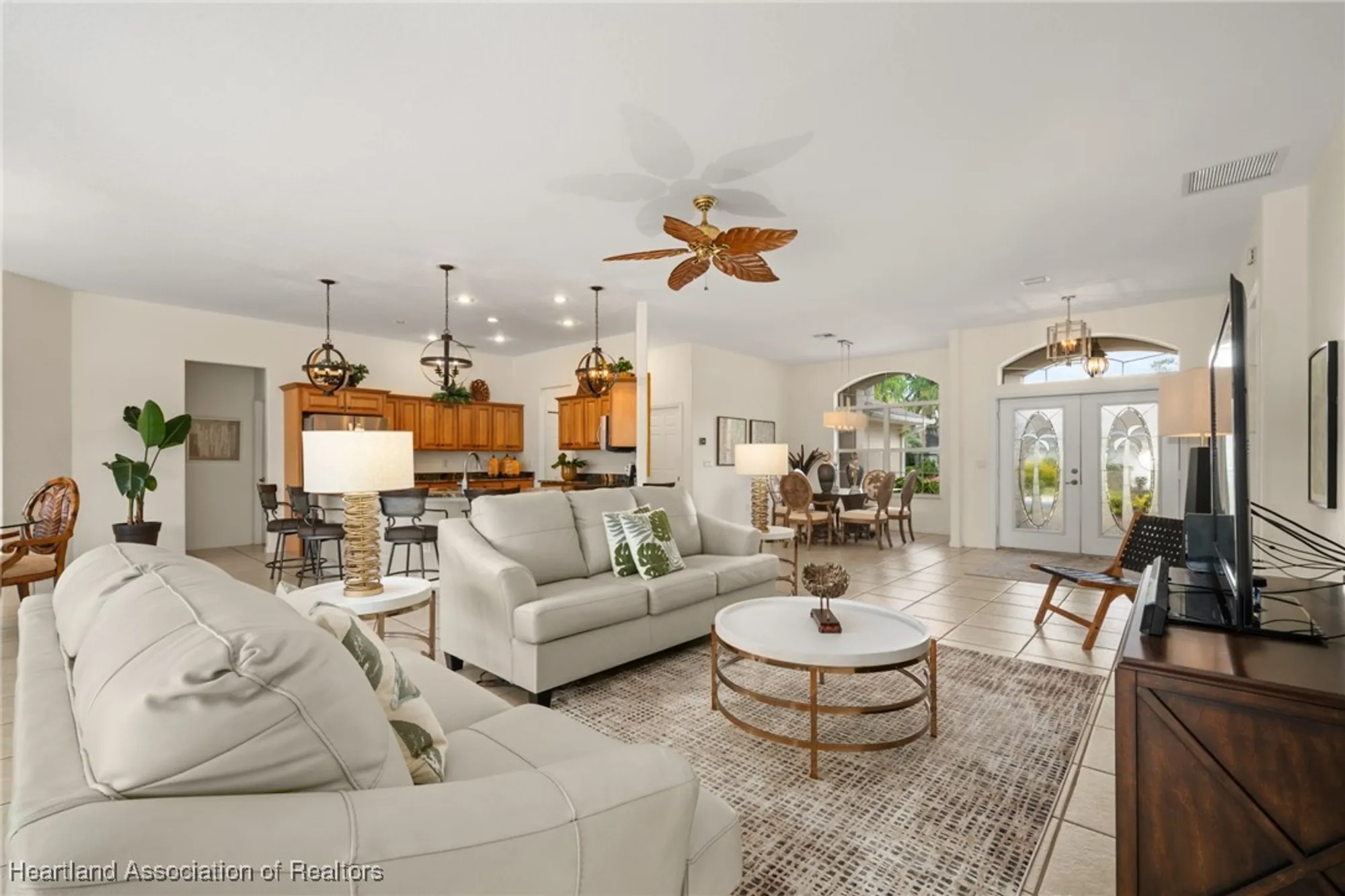 Property Slideshow image 12 of 50 | 4032 carter creek dr, Avon Park, FL, 33825