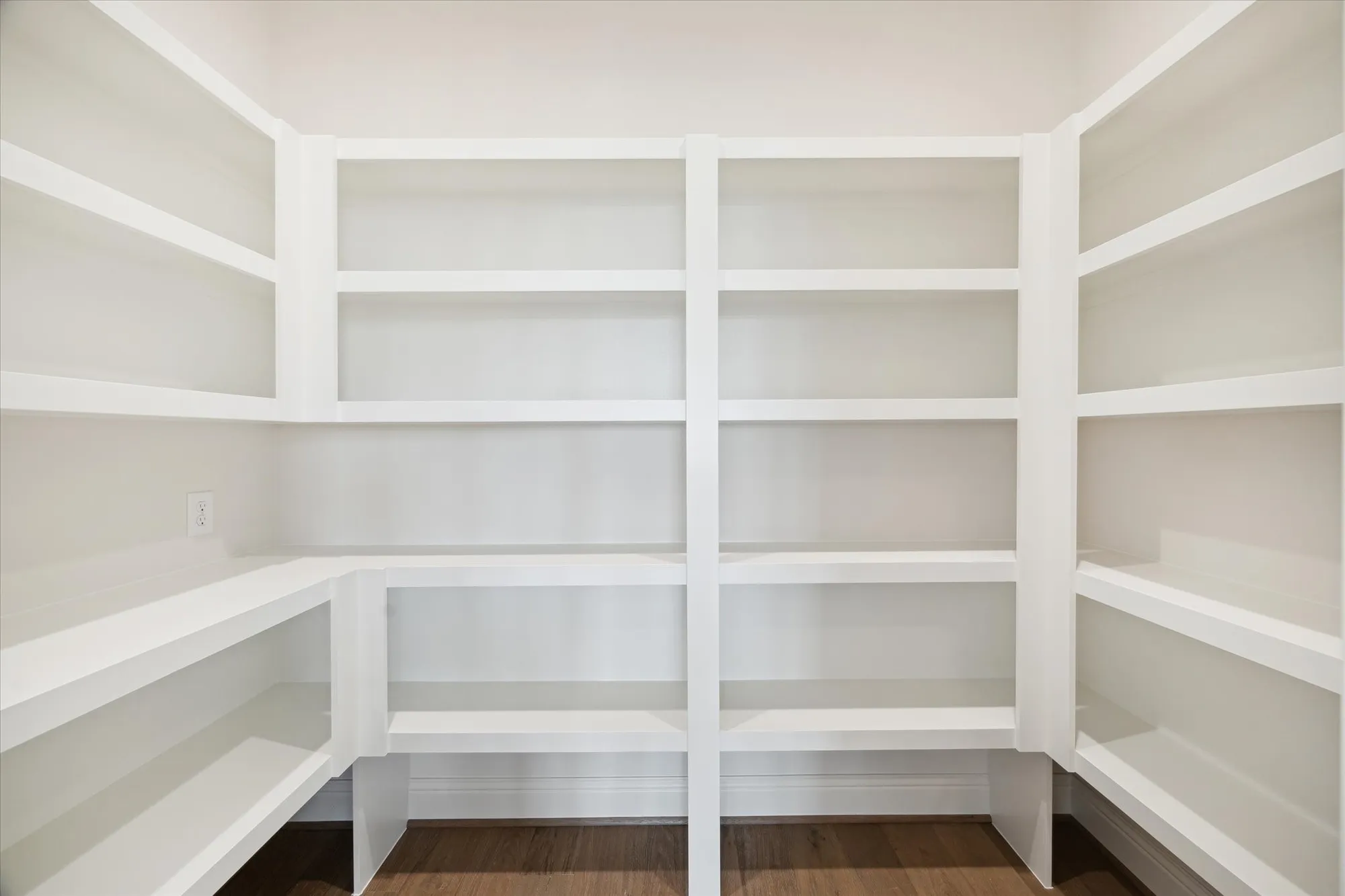 Property Slideshow image 9 of 40 | 14015 hawk vista ct, Willis, TX, 77318