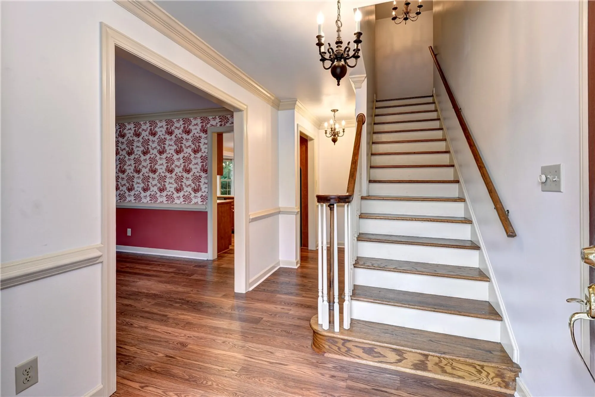 Property Slideshow image 12 of 44 | 110 thomas gates, Williamsburg, VA, 23185