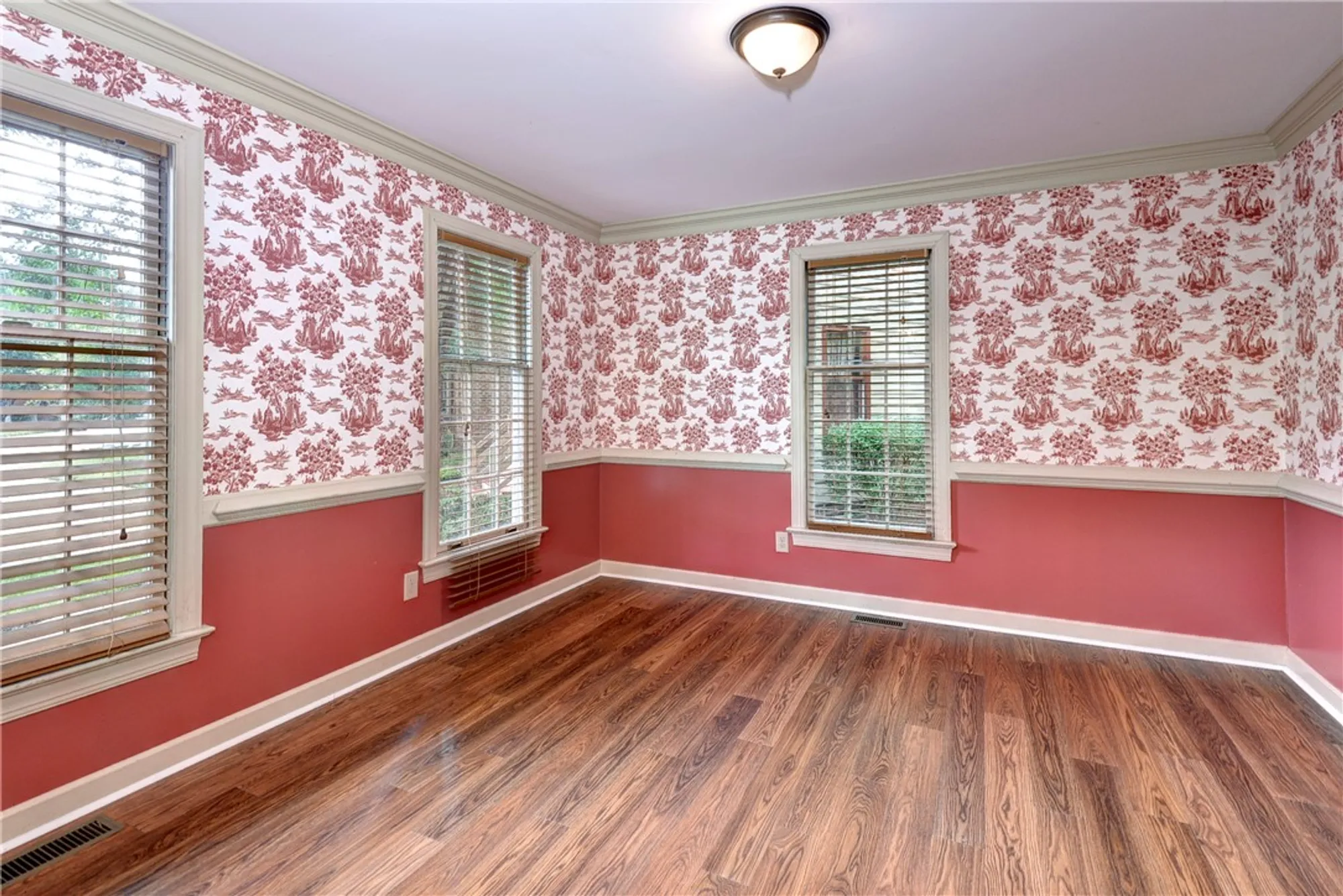 Property Slideshow image 25 of 44 | 110 thomas gates, Williamsburg, VA, 23185