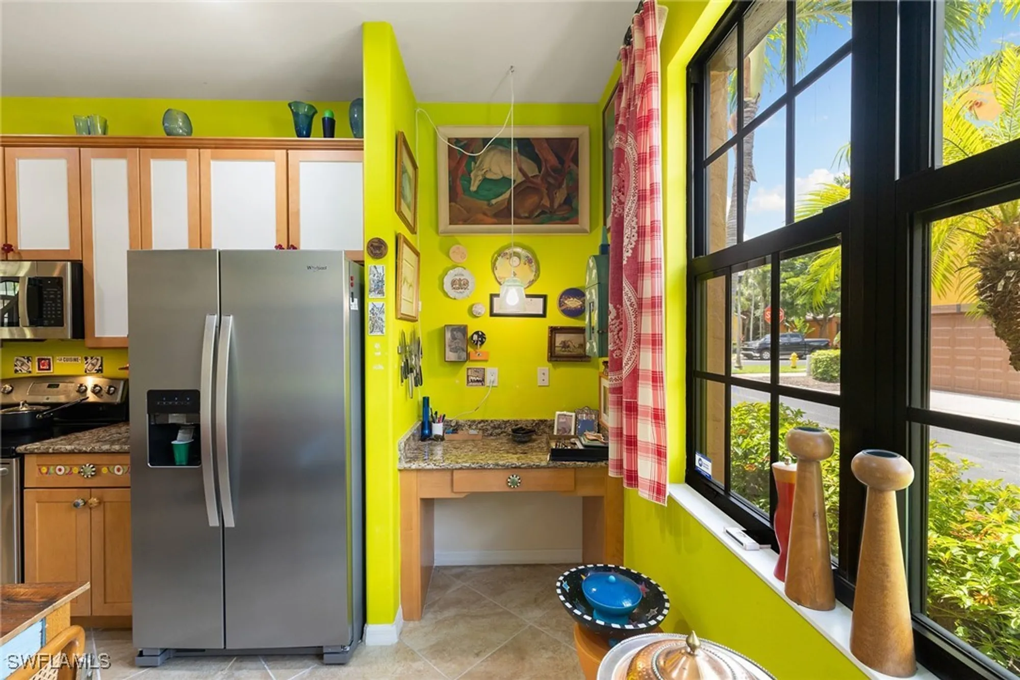 Property Slideshow image 10 of 32 | 8957 malibu st 502, Naples, FL, 34113