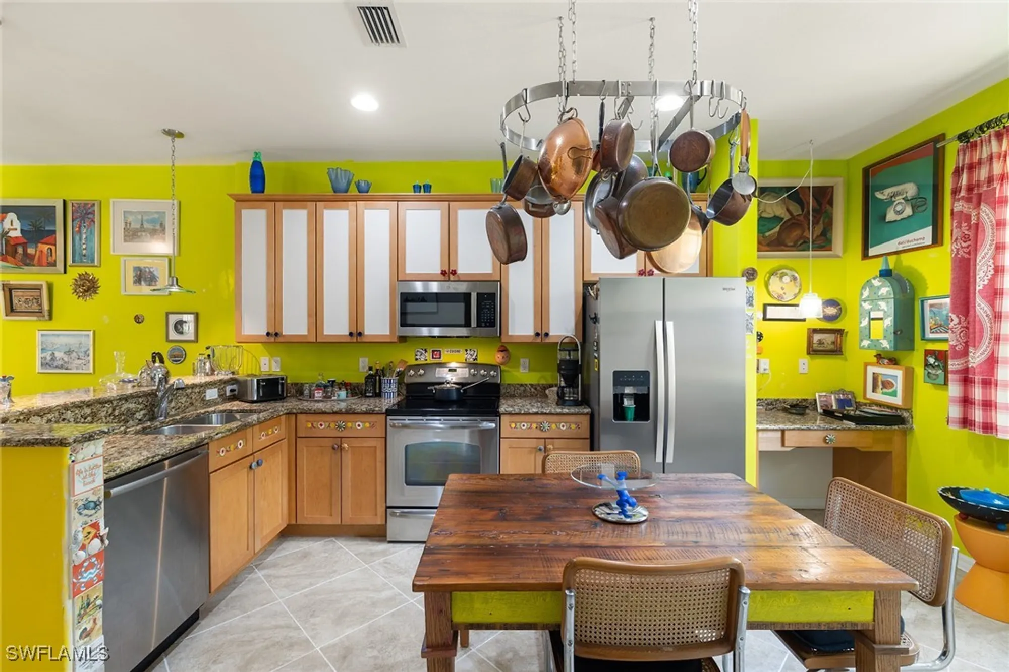 Property Slideshow image 12 of 32 | 8957 malibu st 502, Naples, FL, 34113