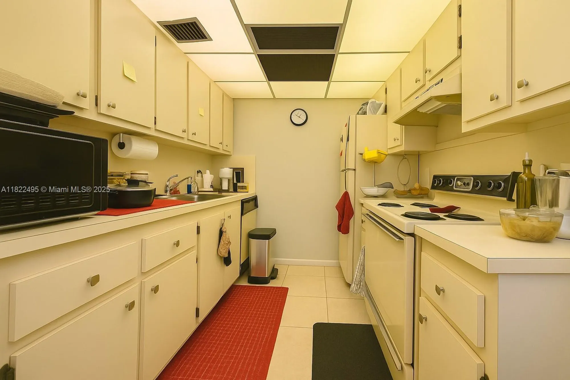 Property Slideshow image 6 of 11 | 801 sw 133rd ter k308, Pembroke Pines, FL, 33027