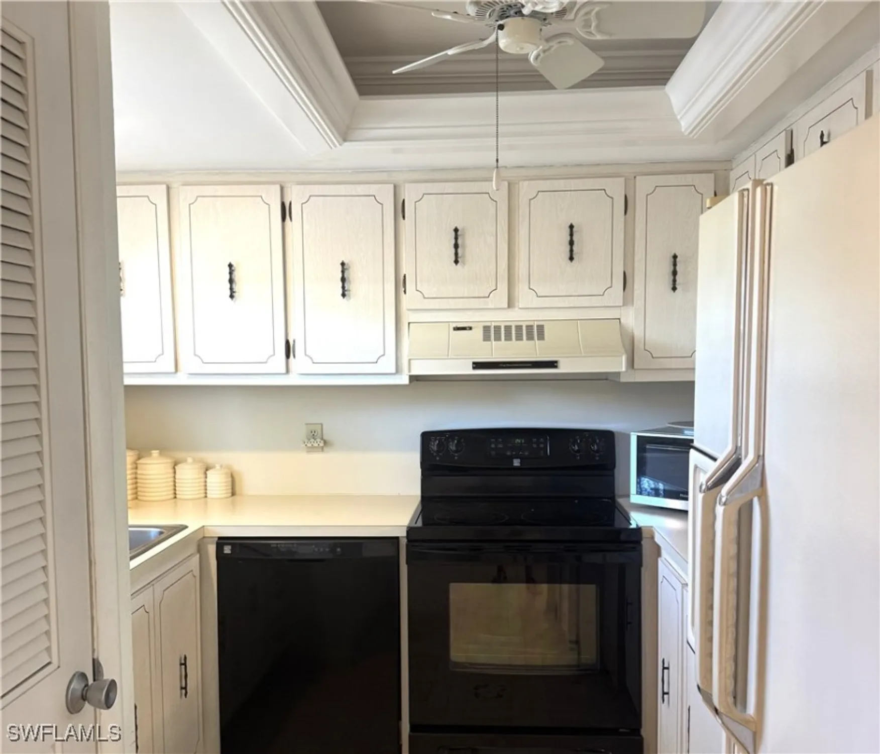 Property Slideshow image 15 of 23 | 401 charlemagne blvd apt c112, Naples, FL, 34112