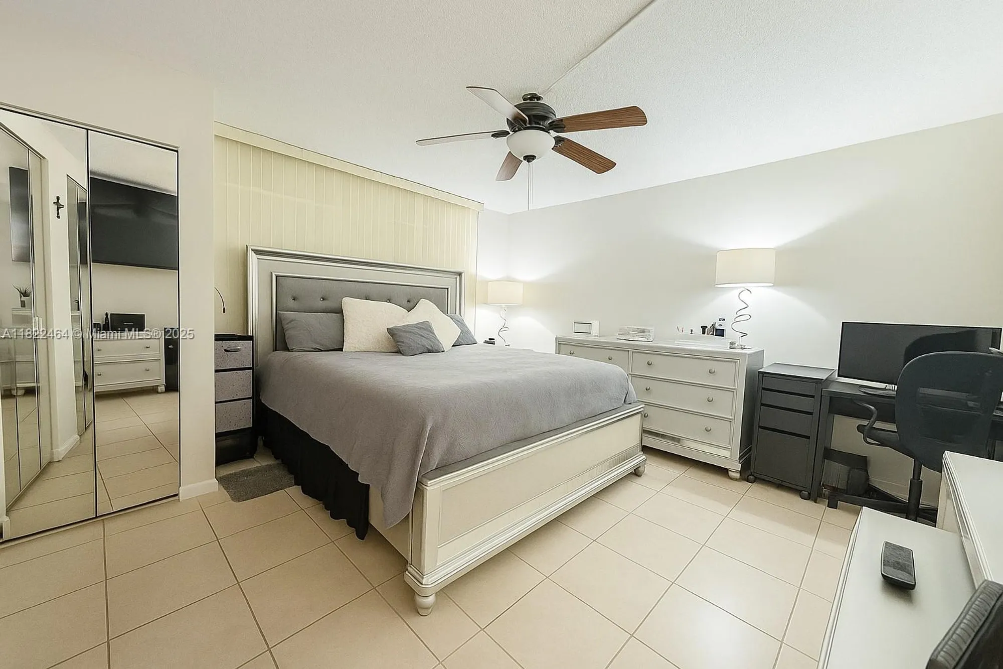 Property Slideshow image 9 of 17 | 12500 sw 5th ct m112, Pembroke Pines, FL, 33027
