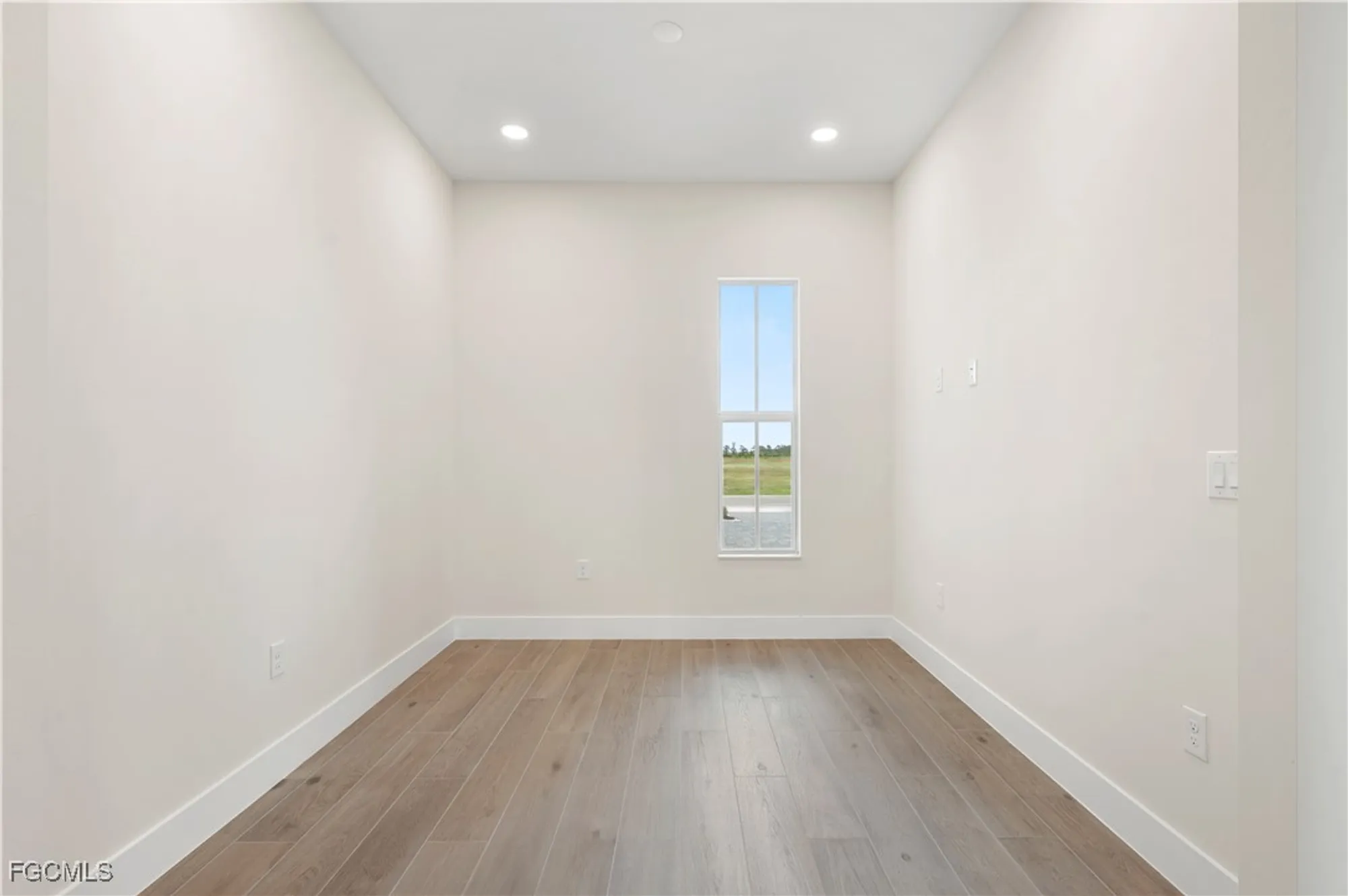 Property Slideshow image 19 of 35 | 44605 little blue heron way, Punta Gorda, FL, 33982