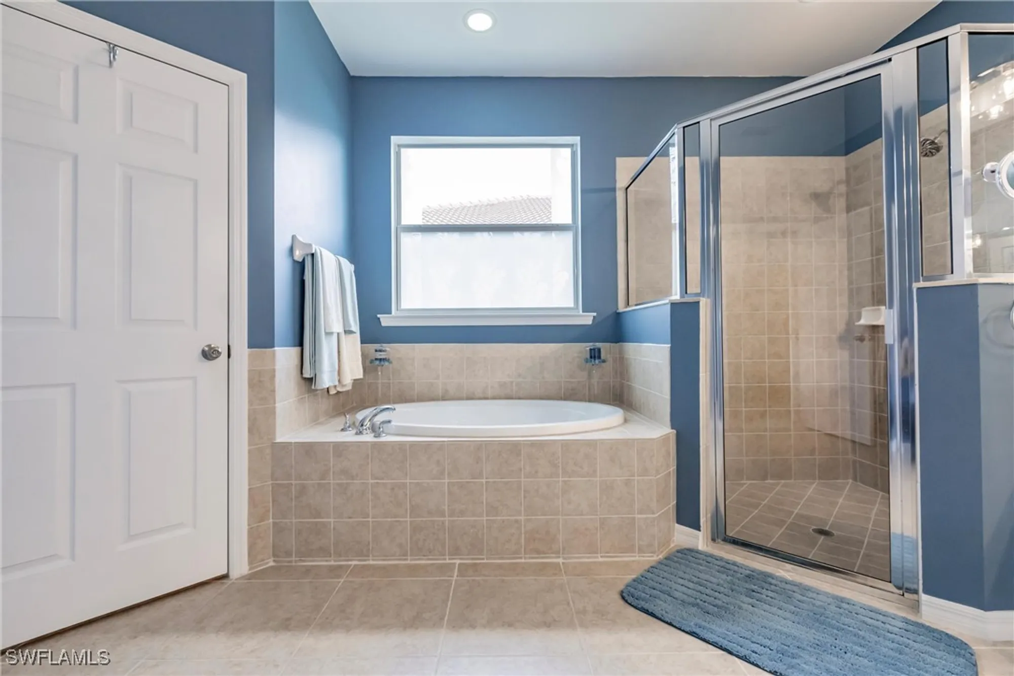 Property Slideshow image 22 of 50 | 3260 magnolia landing ln, North Fort Myers, FL, 33917