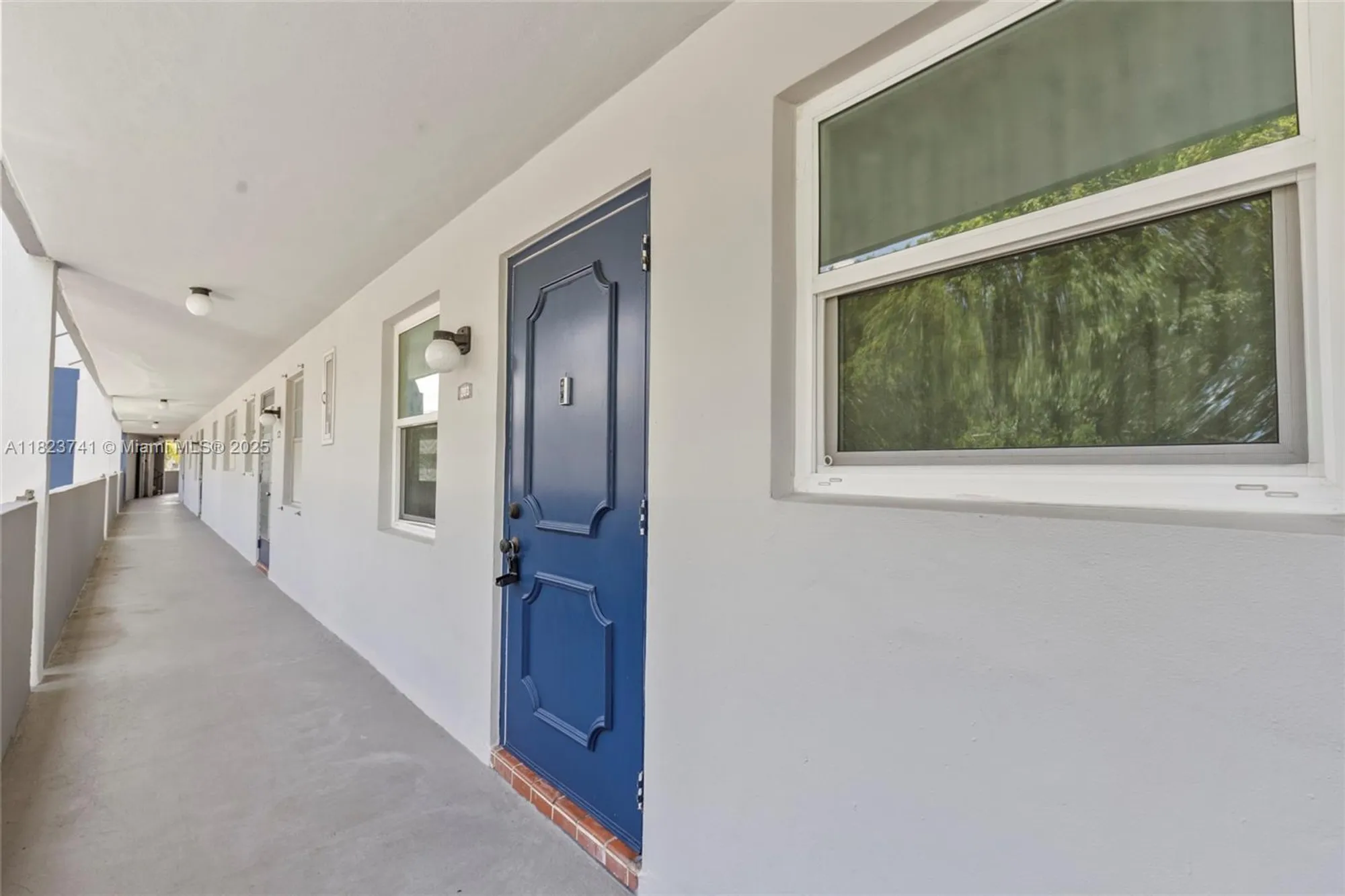 Property Slideshow image 20 of 22 | 7887 golf circle dr 203, Margate, FL, 33063