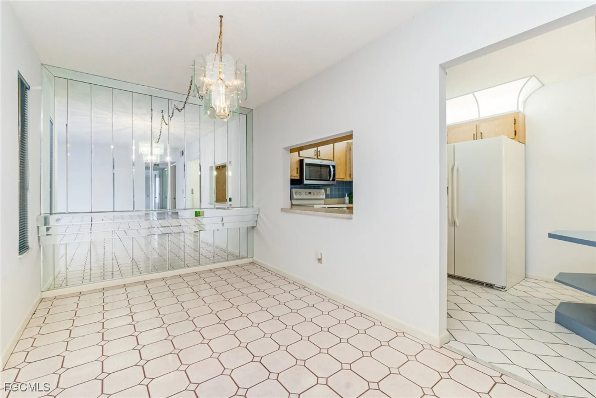 Property Slideshow image 14 of 30 | 9950 sailview ct apt 12, Fort Myers, FL, 33905