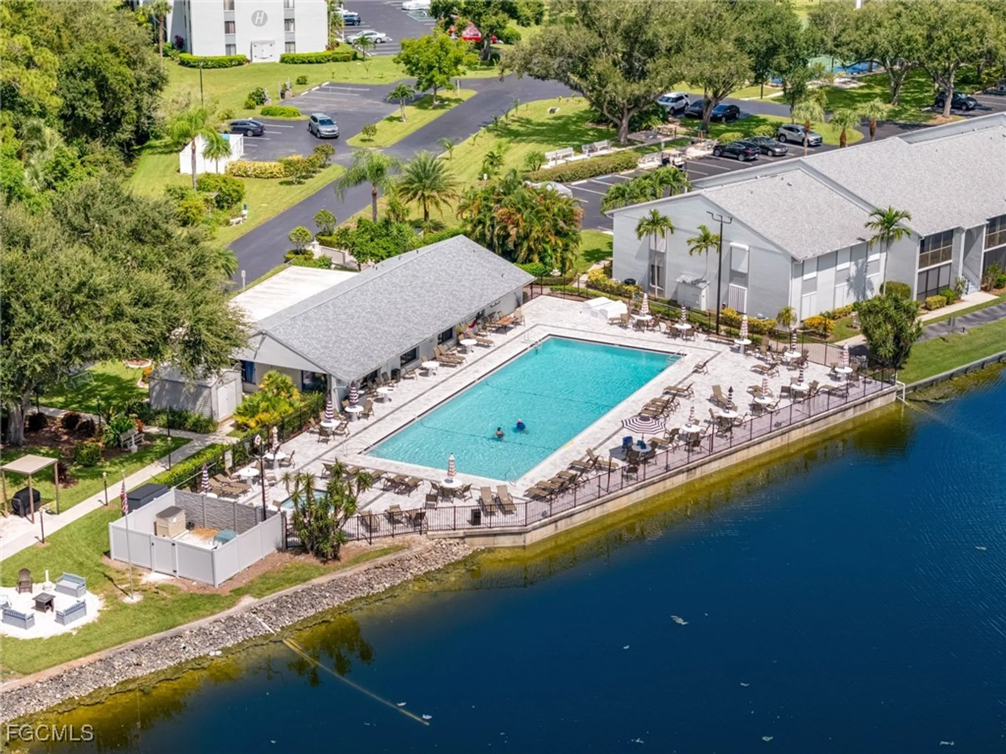 Property Slideshow image 29 of 30 | 9950 sailview ct apt 12, Fort Myers, FL, 33905