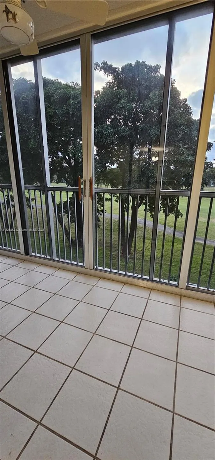 Property Slideshow image 18 of 22 | 100 sw 130th ter 309c, Pembroke Pines, FL, 33027