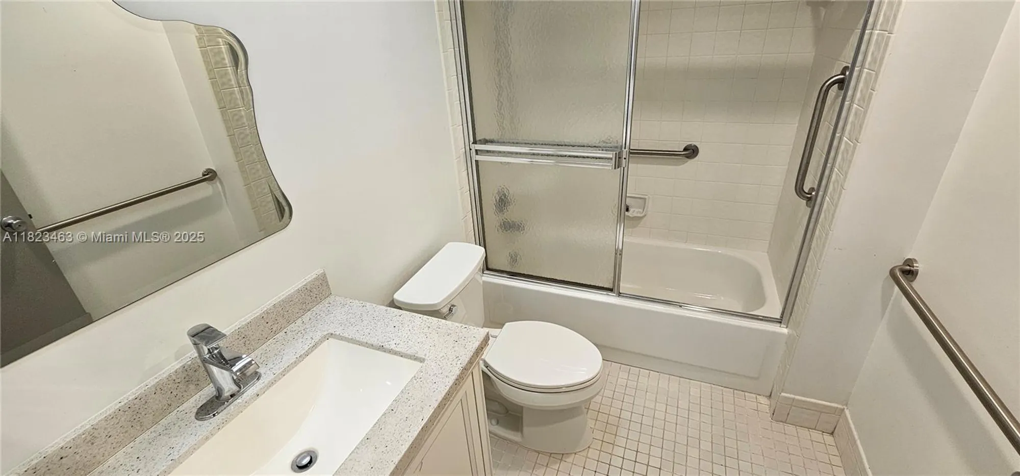 Property Slideshow image 8 of 22 | 100 sw 130th ter 309c, Pembroke Pines, FL, 33027