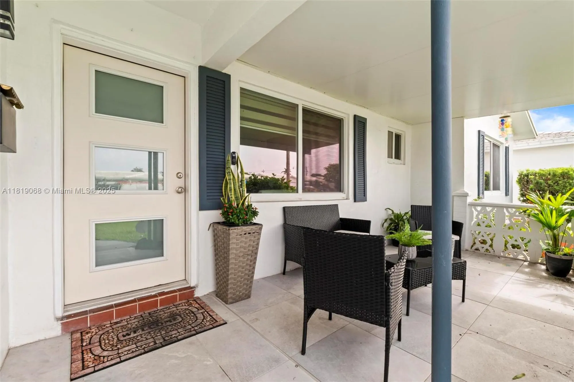 Property Slideshow image 2 of 15 | 131 nw 31st ct, Pompano Beach, FL, 33064