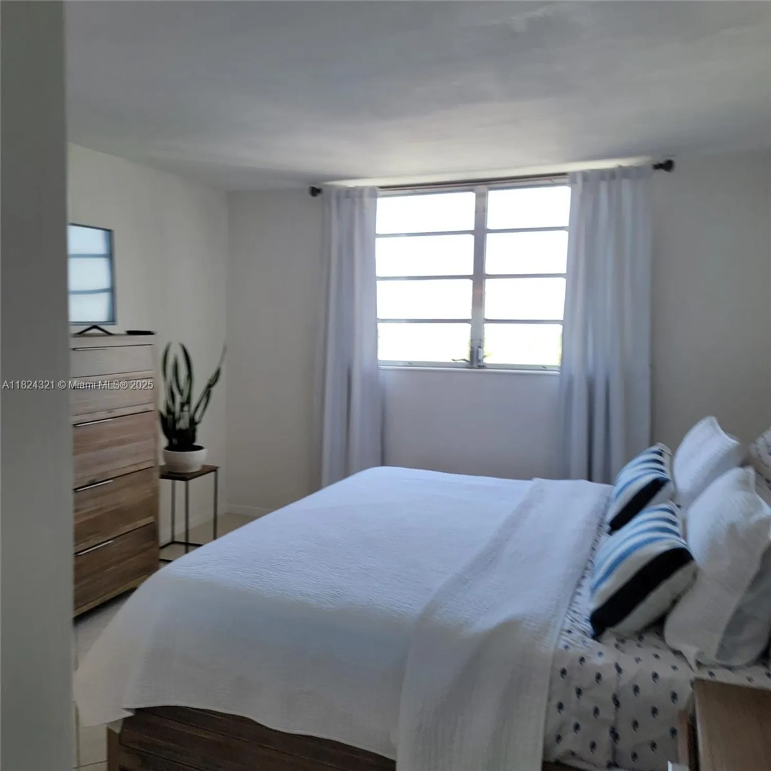 Property Slideshow image 18 of 23 | 2731 ne 14th street cswy apt 636, Pompano Beach, FL, 33062