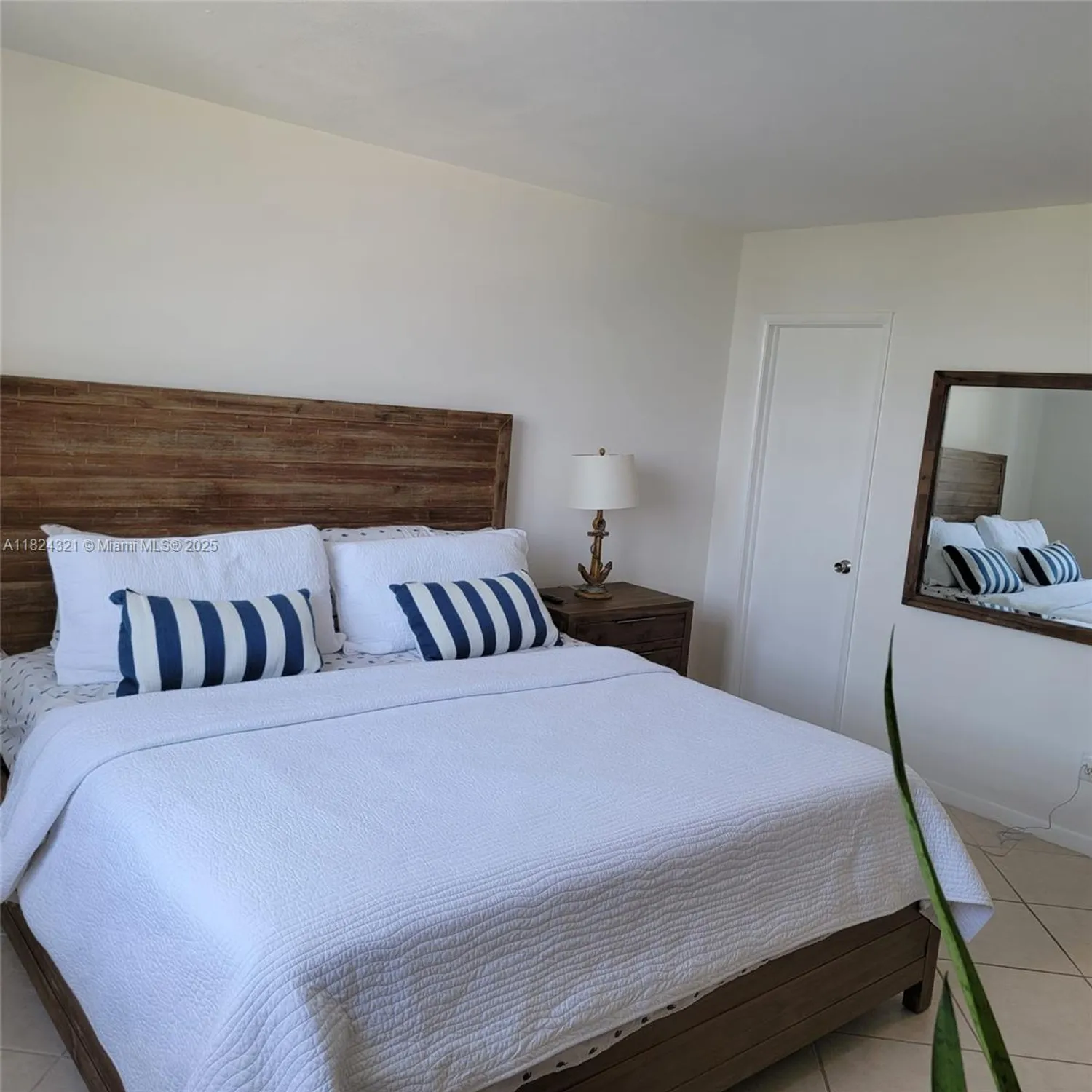 Property Slideshow image 11 of 23 | 2731 ne 14th street cswy apt 636, Pompano Beach, FL, 33062