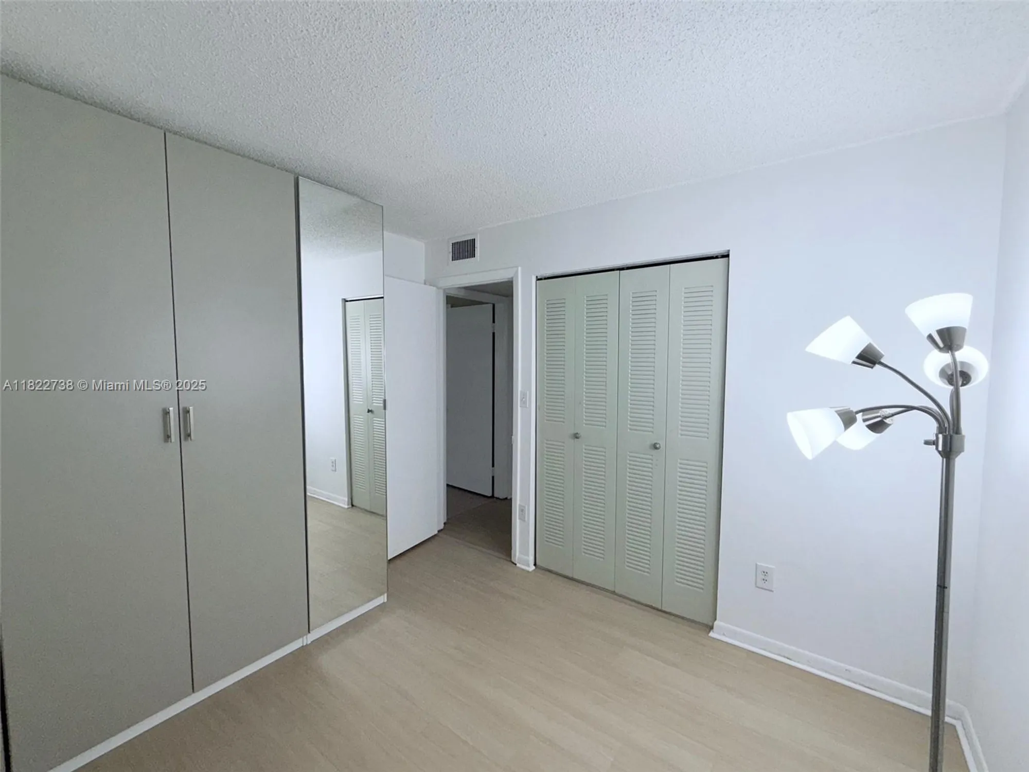 Property Slideshow image 19 of 24 | 9352 s belfort cir 109, Tamarac, FL, 33321