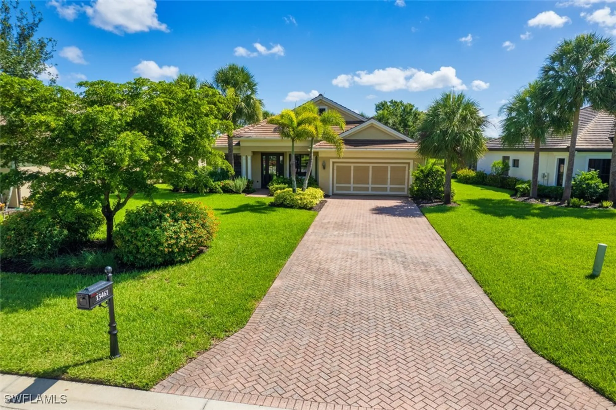 Property Slideshow image 28 of 45 | 13461 sabal pointe dr, Fort Myers, FL, 33905