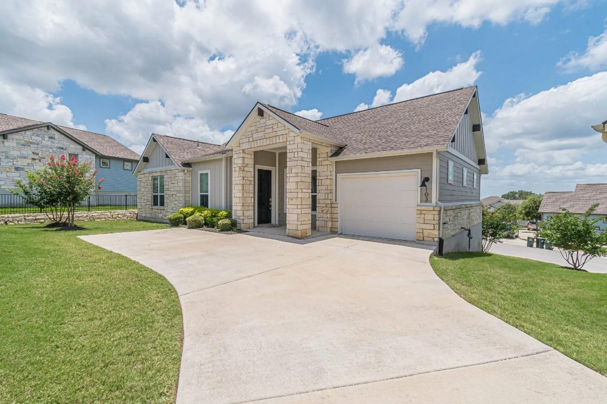 Property Slideshow image 35 of 39 | 116 mulligan dr unit 103, San Marcos, TX, 78666