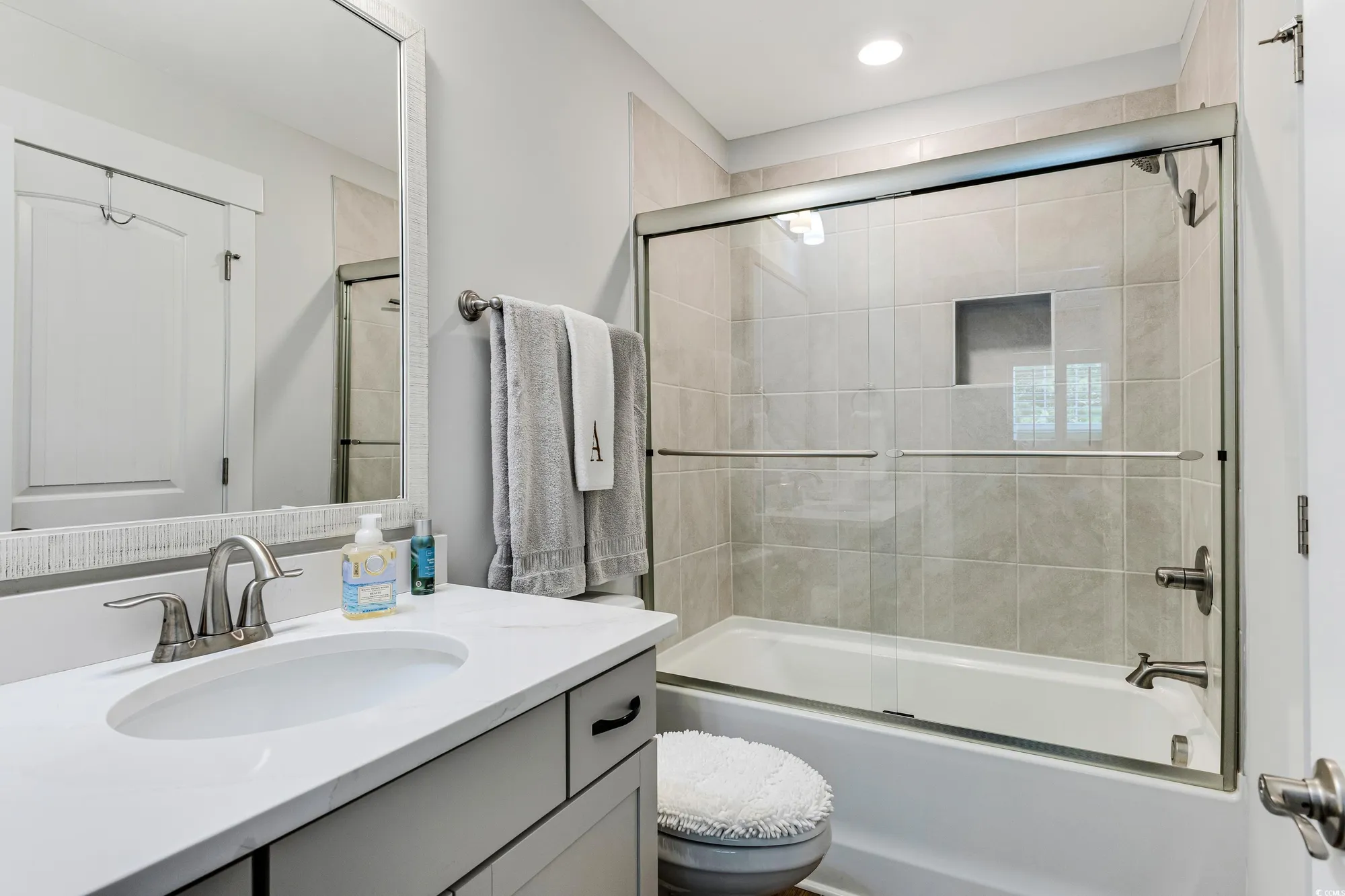 Property Slideshow image 26 of 40 | 215 vivian st nw # 215, Calabash, NC, 28467