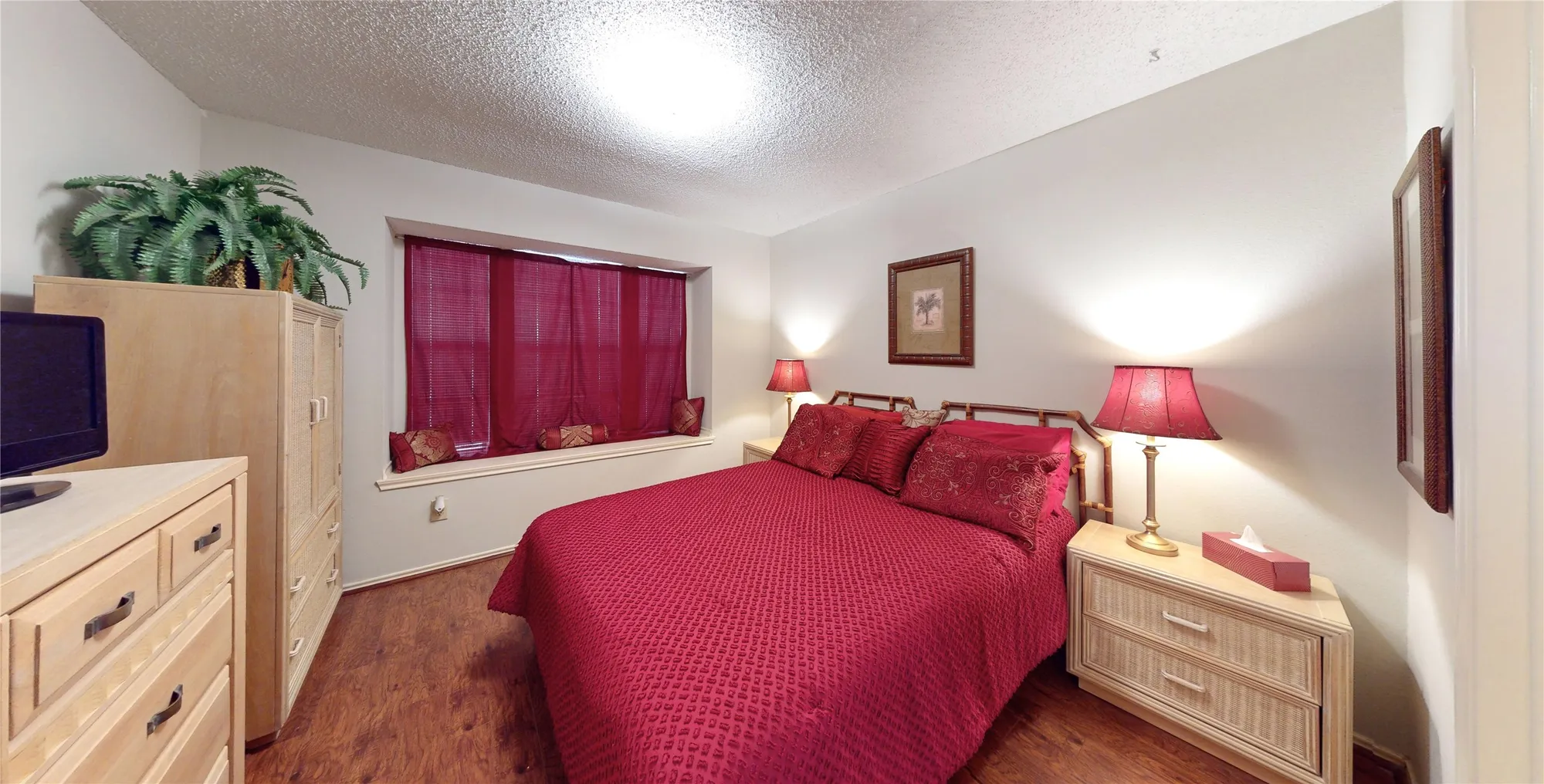 Property Slideshow image 19 of 28 | 3011 flower field ln, Pearland, TX, 77584