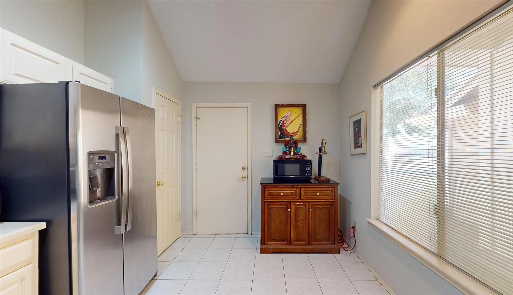 Property Slideshow image 13 of 28 | 3011 flower field ln, Pearland, TX, 77584