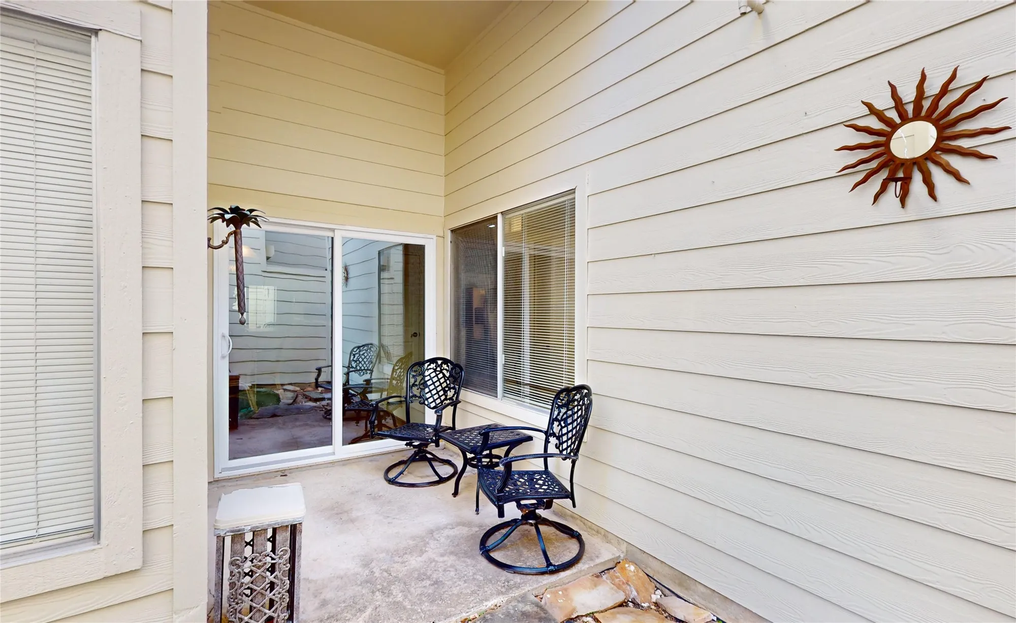 Property Slideshow image 22 of 28 | 3011 flower field ln, Pearland, TX, 77584