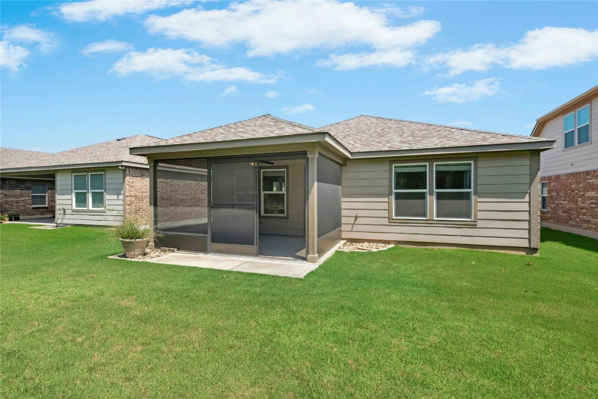 Property Slideshow image 25 of 34 | 225 hobby st, Georgetown, TX, 78633