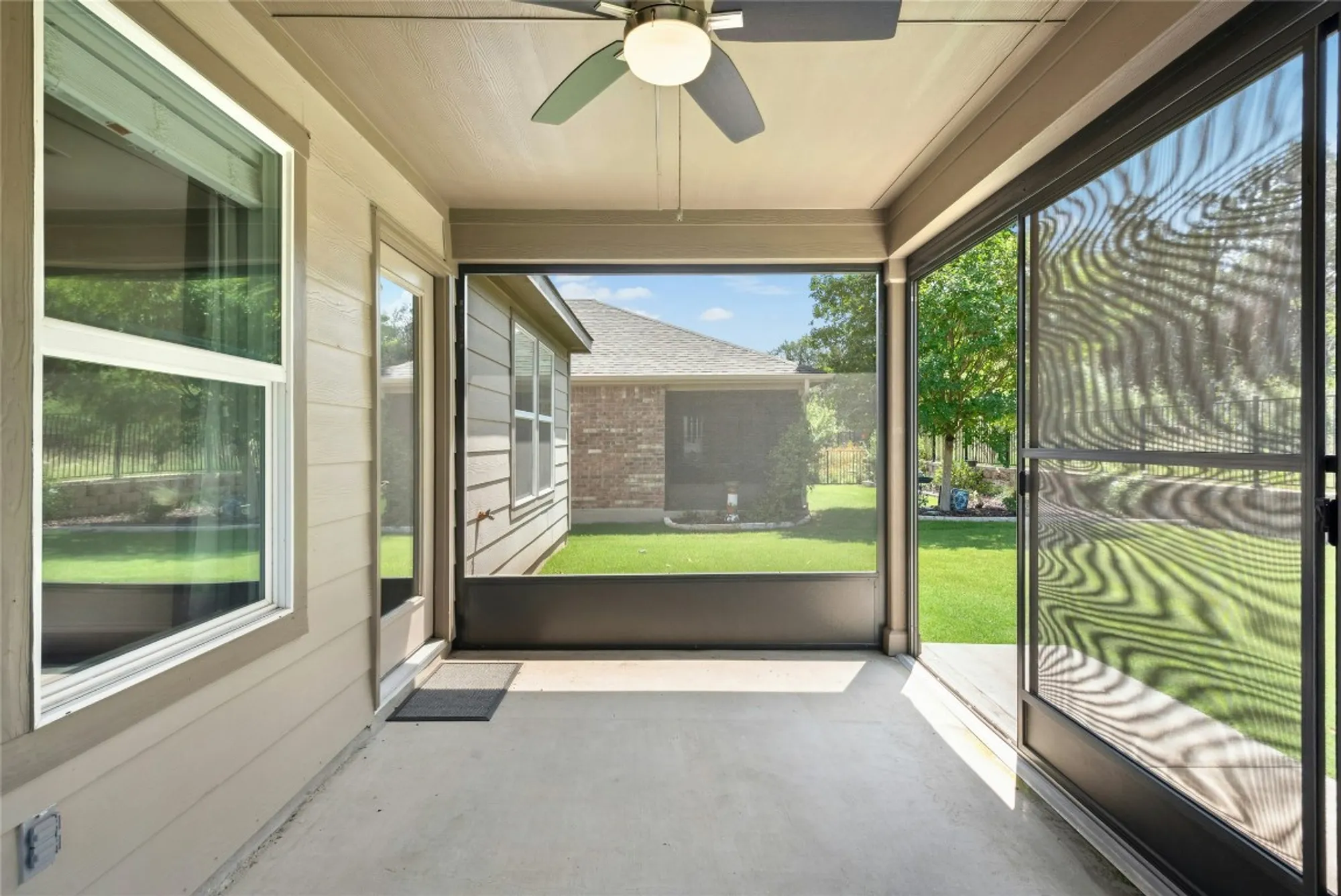 Property Slideshow image 23 of 34 | 225 hobby st, Georgetown, TX, 78633