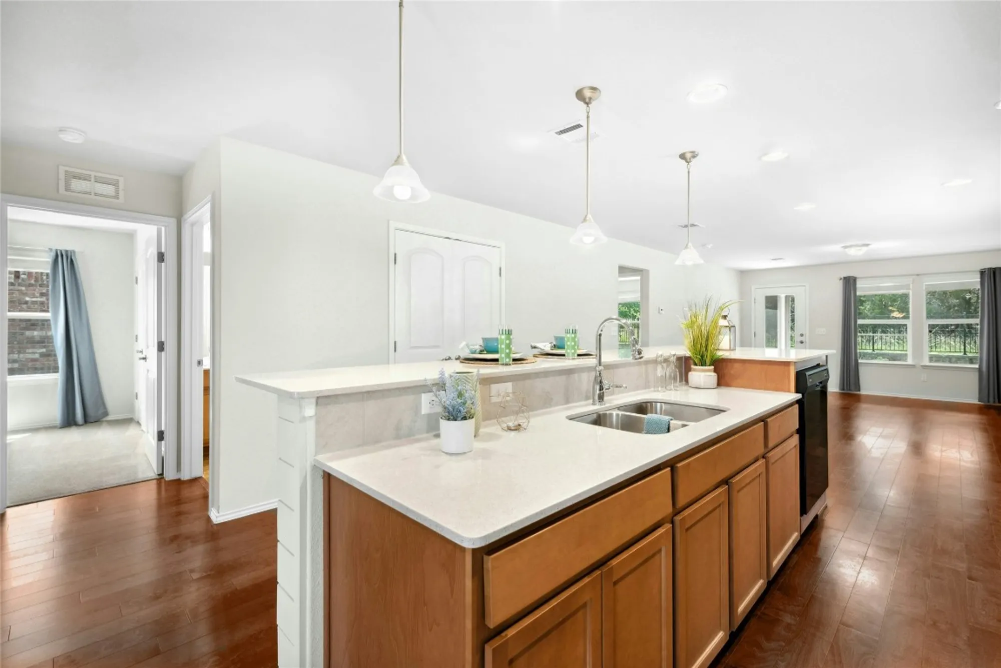 Property Slideshow image 8 of 34 | 225 hobby st, Georgetown, TX, 78633