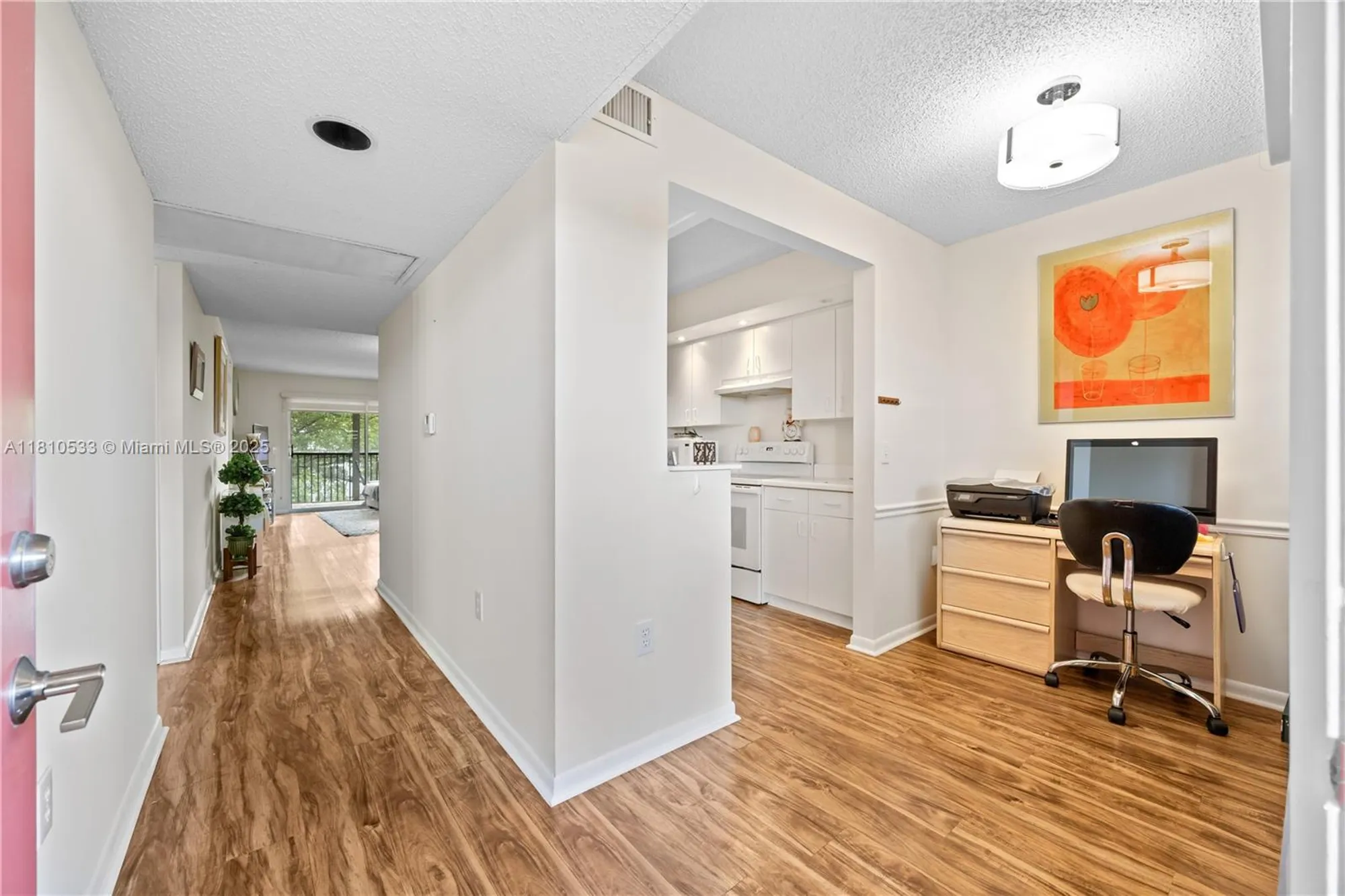 Property Slideshow image 11 of 38 | 801 sw 138th ave apt 404e, Pembroke Pines, FL, 33027
