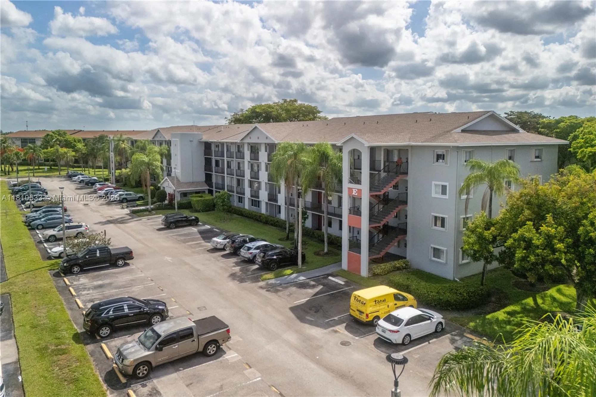 Property Slideshow image 29 of 38 | 801 sw 138th ave apt 404e, Pembroke Pines, FL, 33027