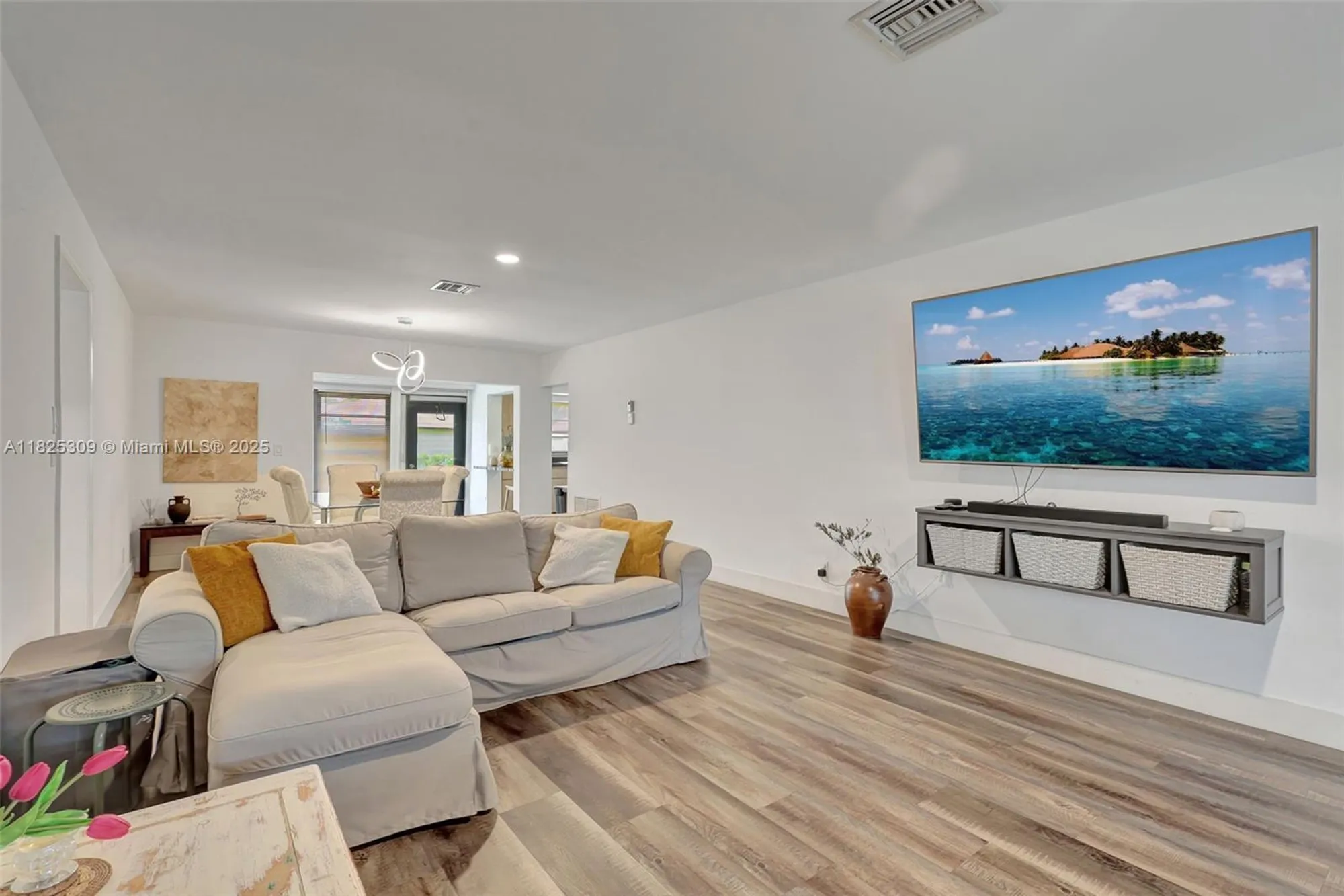 Property Slideshow image 17 of 44 | 4764 greentree cres a, Boynton Beach, FL, 33436