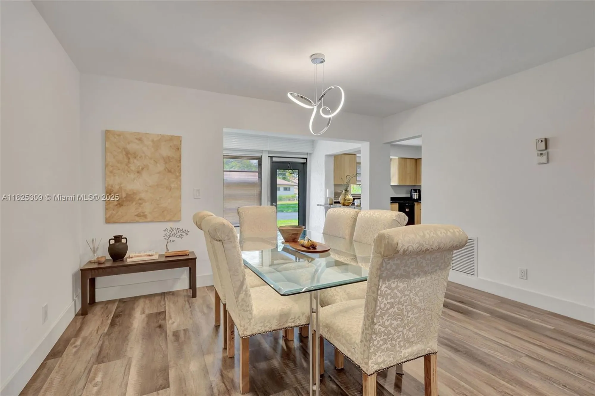 Property Slideshow image 18 of 44 | 4764 greentree cres a, Boynton Beach, FL, 33436